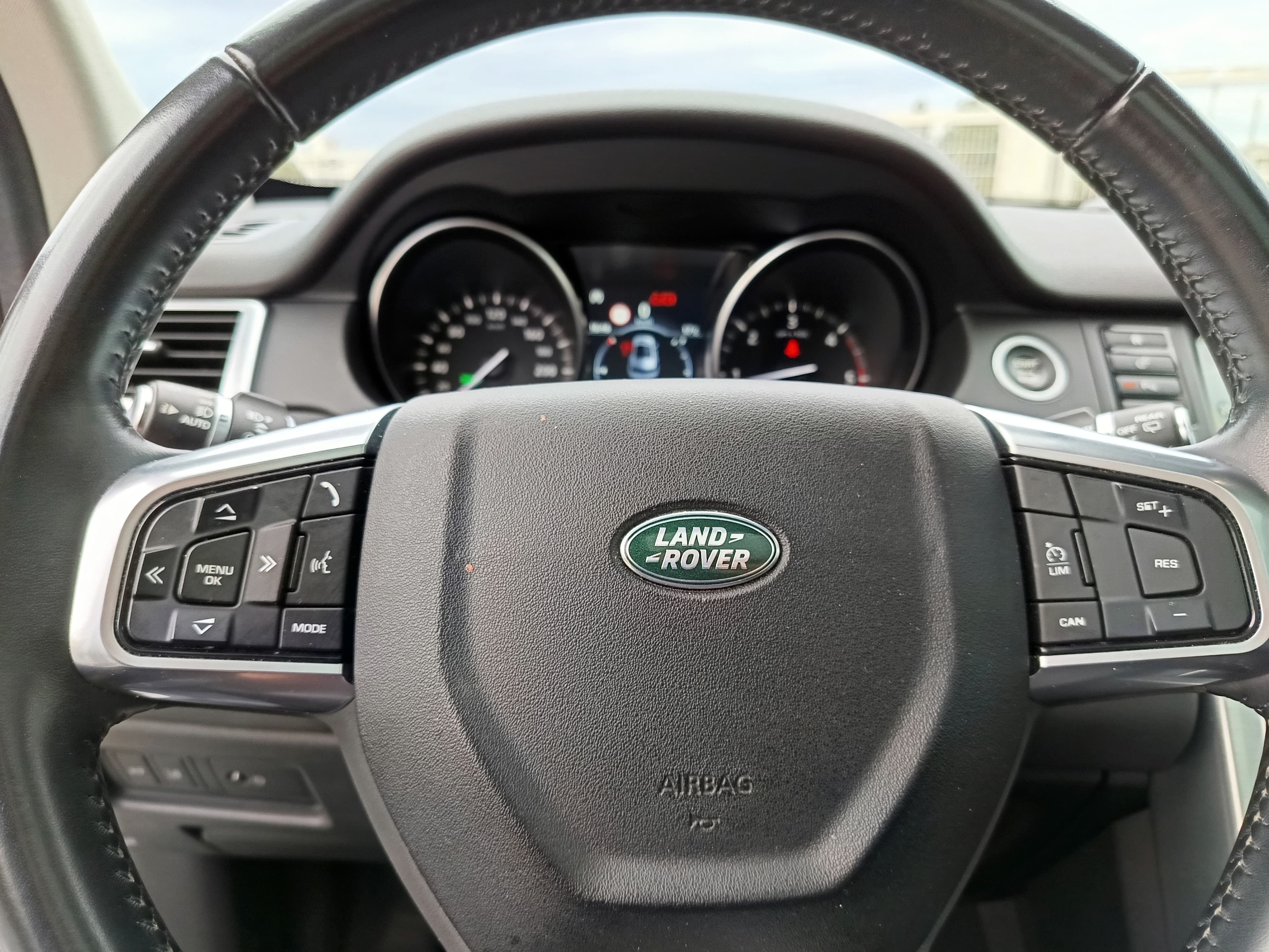 Land Rover Discovery Sport · Ano 2018 — imagen 41