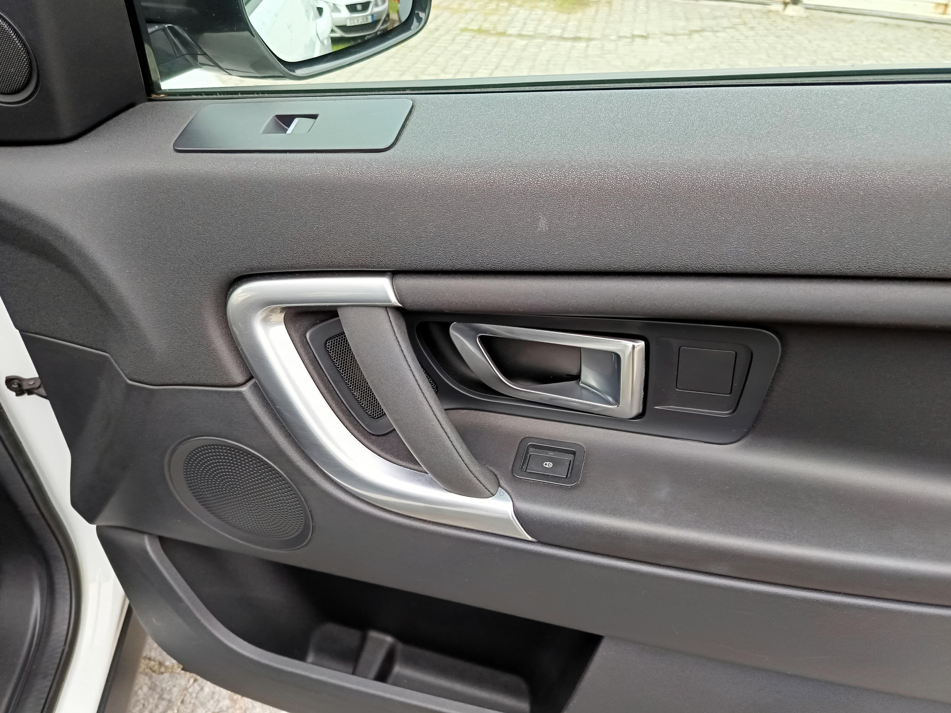 Land Rover Discovery Sport · Ano 2018 — imagen 27