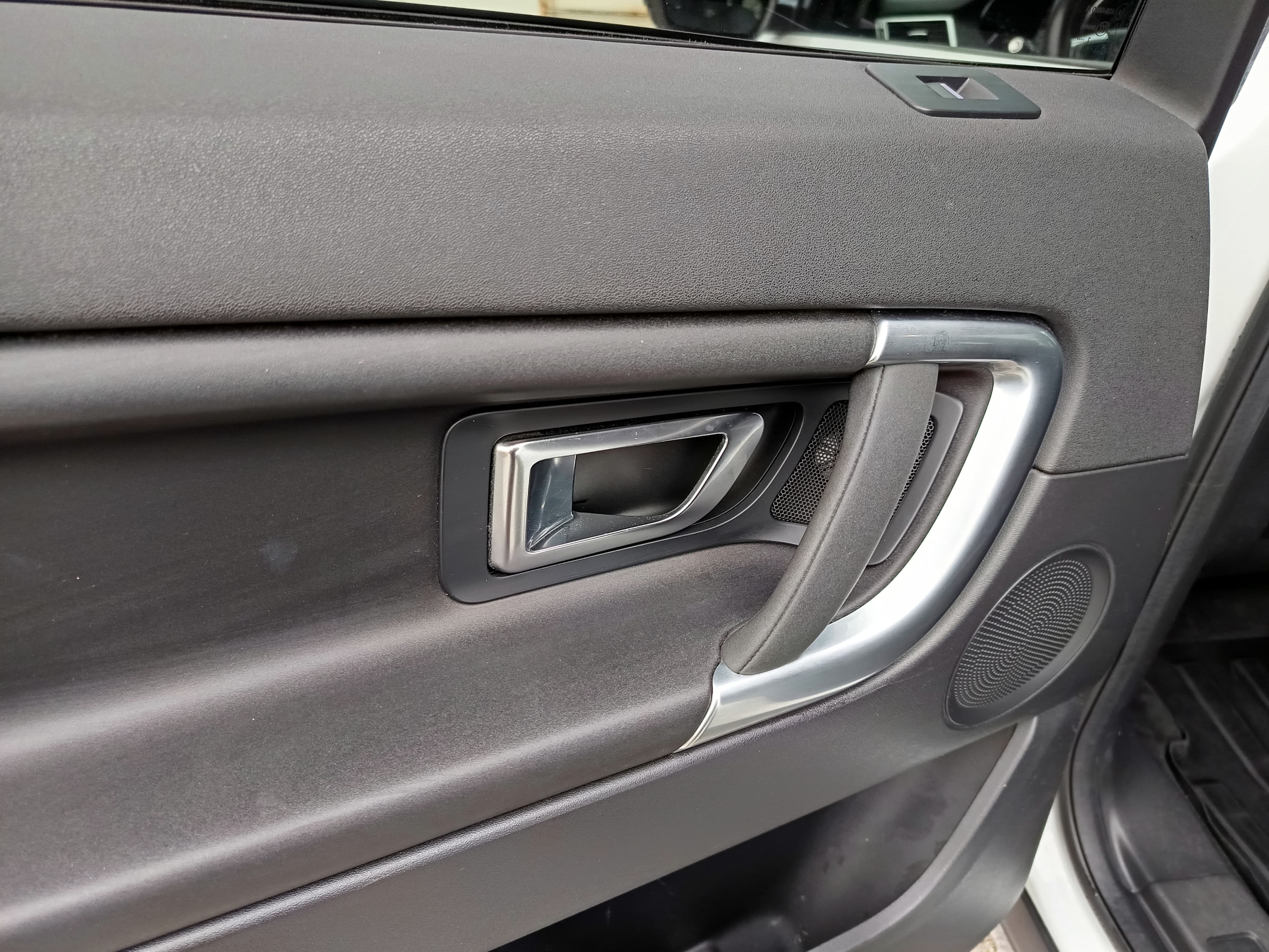 Land Rover Discovery Sport · Ano 2018 — imagen 30