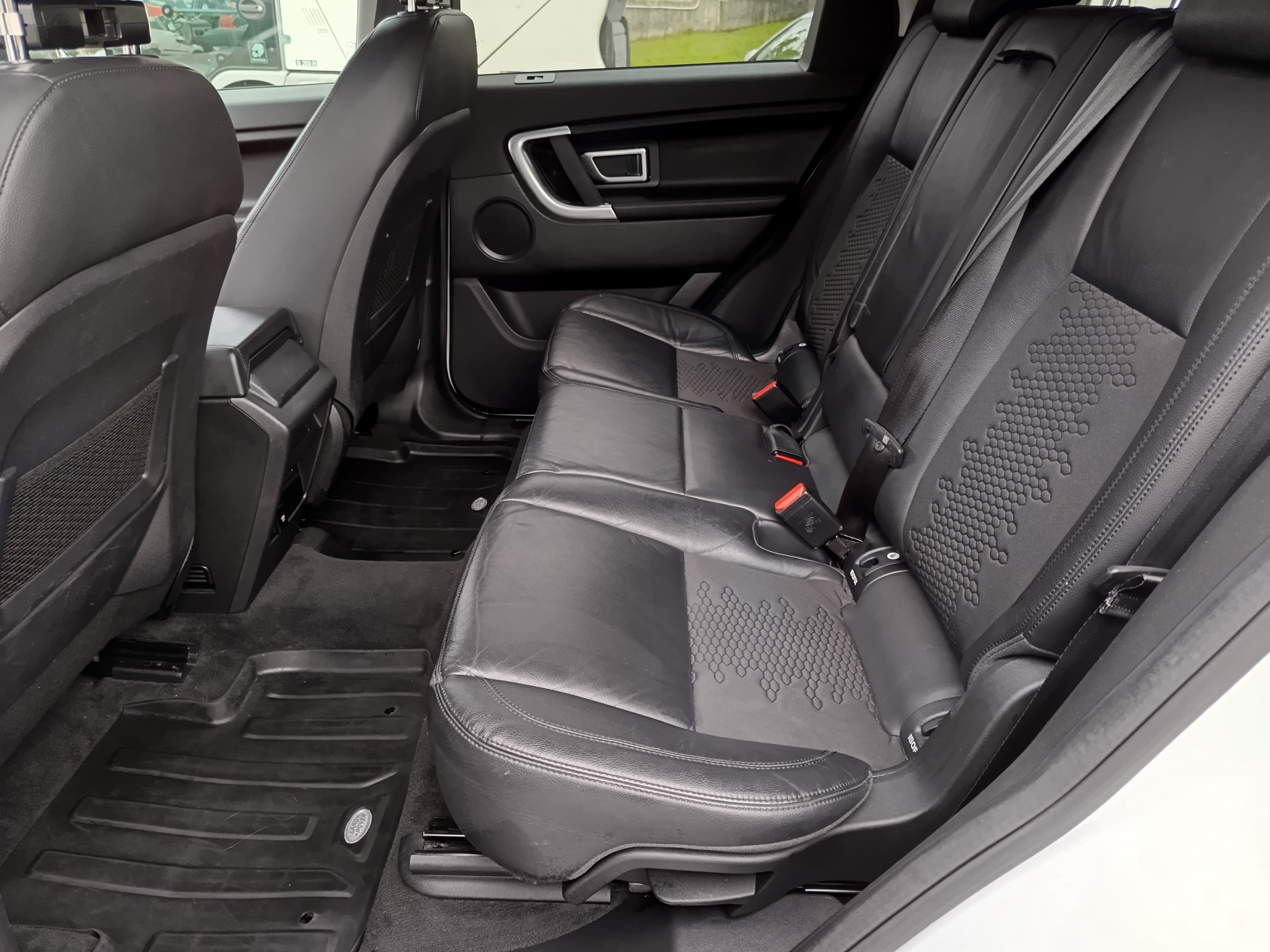 Land Rover Discovery Sport · Ano 2018 — imagen 31