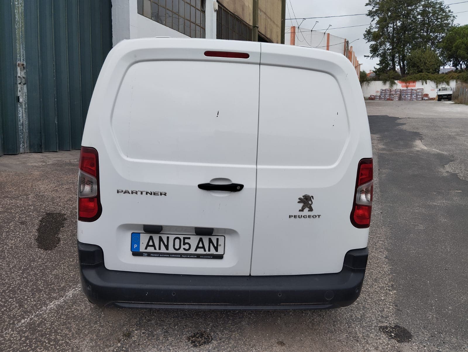 Peugeot Partner · Ano 2021 — image 8