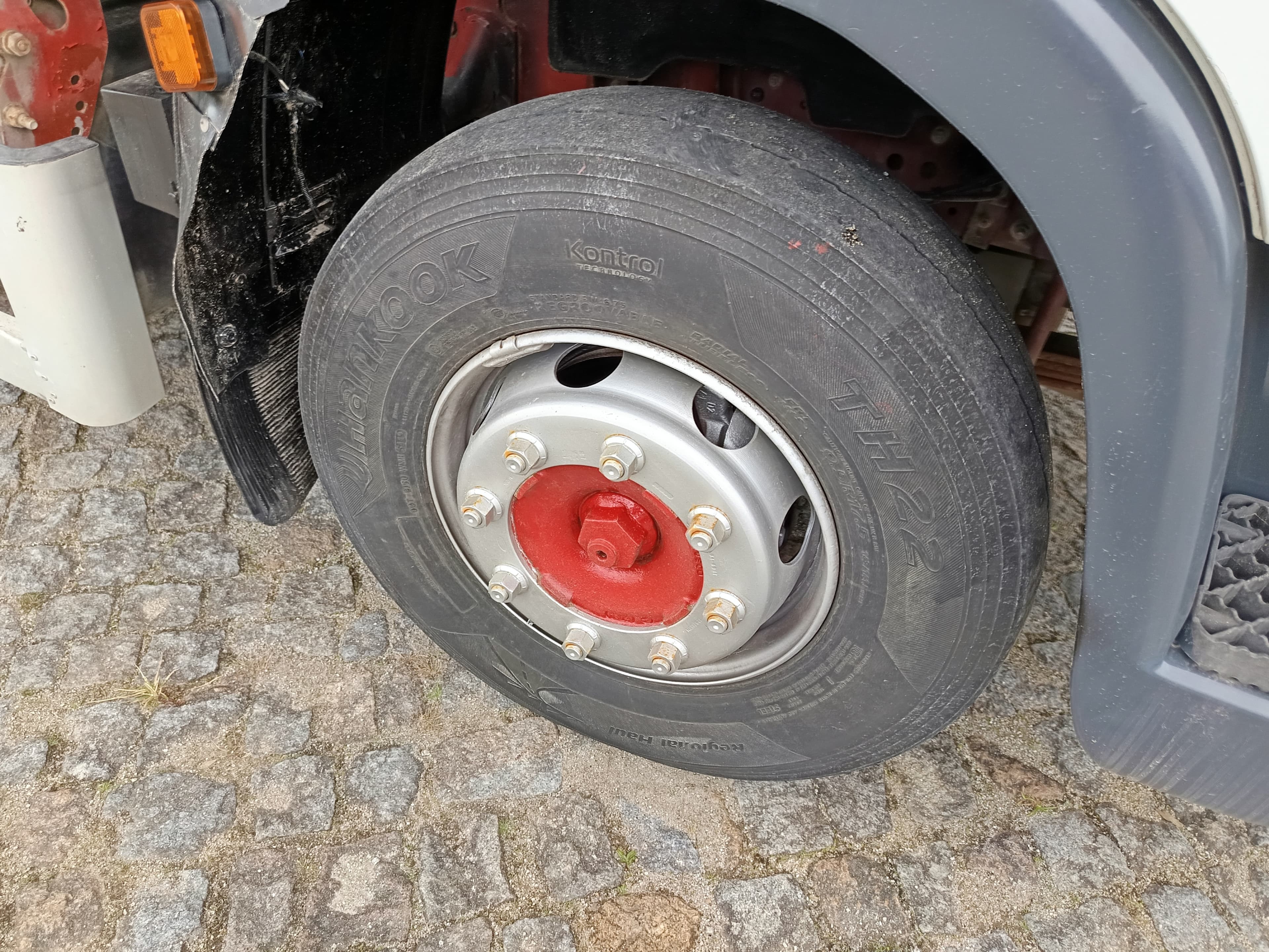 Pronto Socorro Iveco ML100 · Ano 2005 — imagem 7