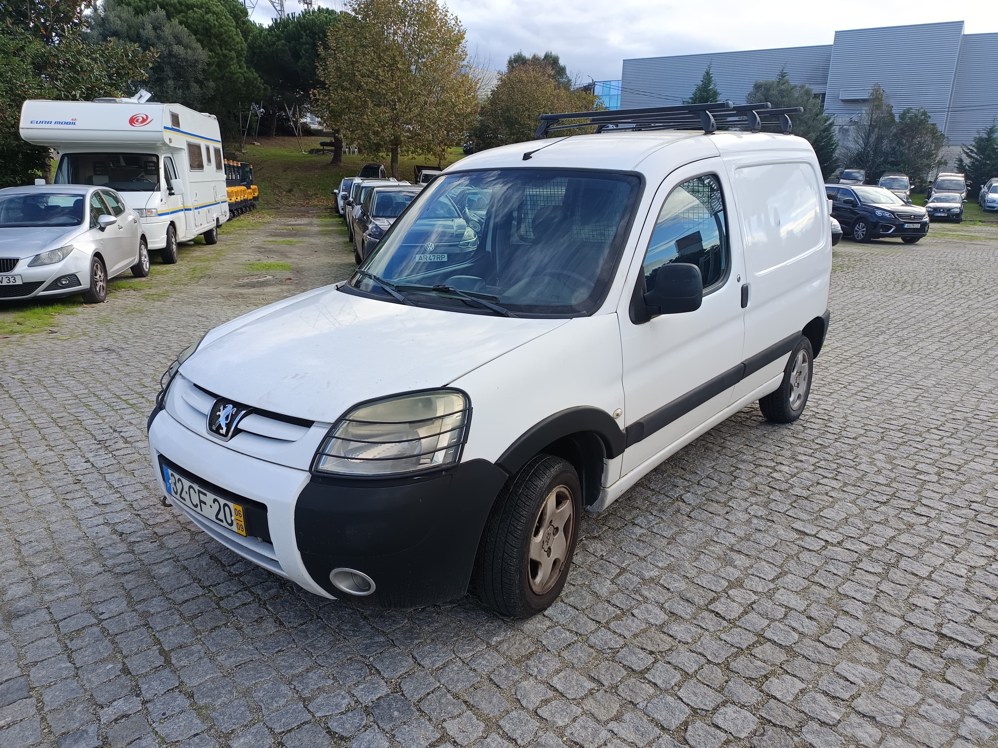 Peugeot Partner · Ano 2006 — imagem 3