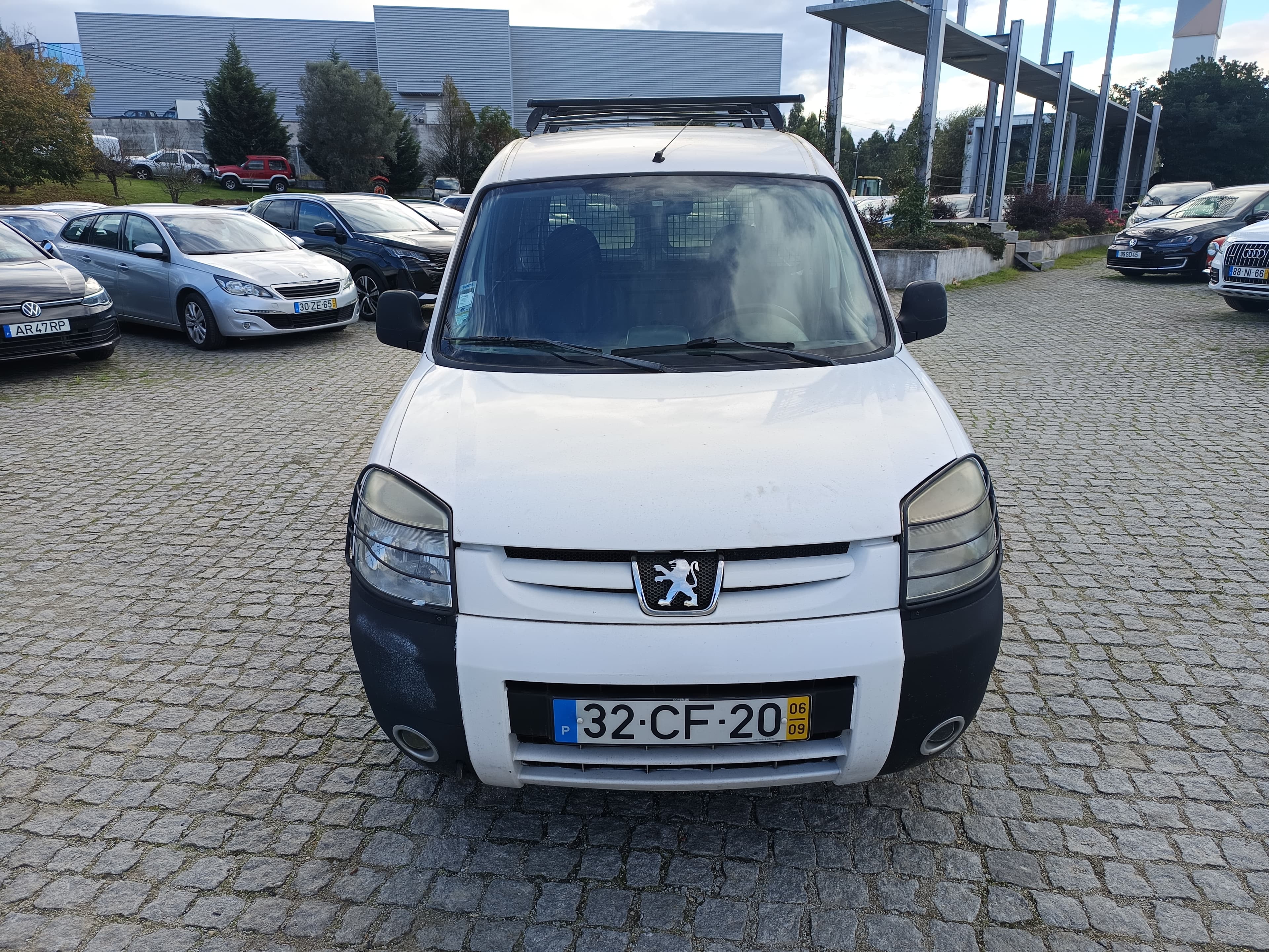 Peugeot Partner · Ano 2006 — imagem 2