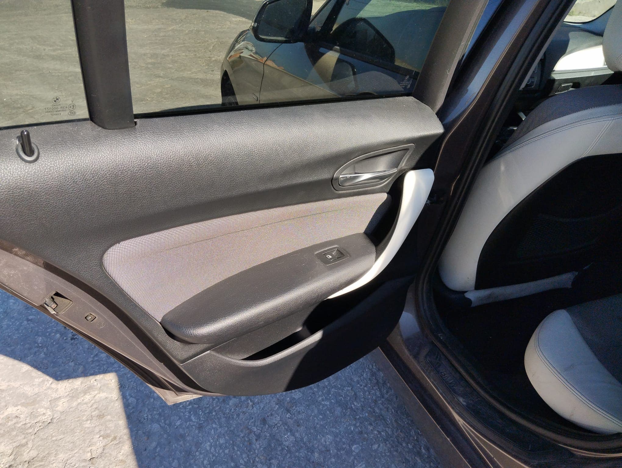 BMW 116 D · Ano 2012 — image 16