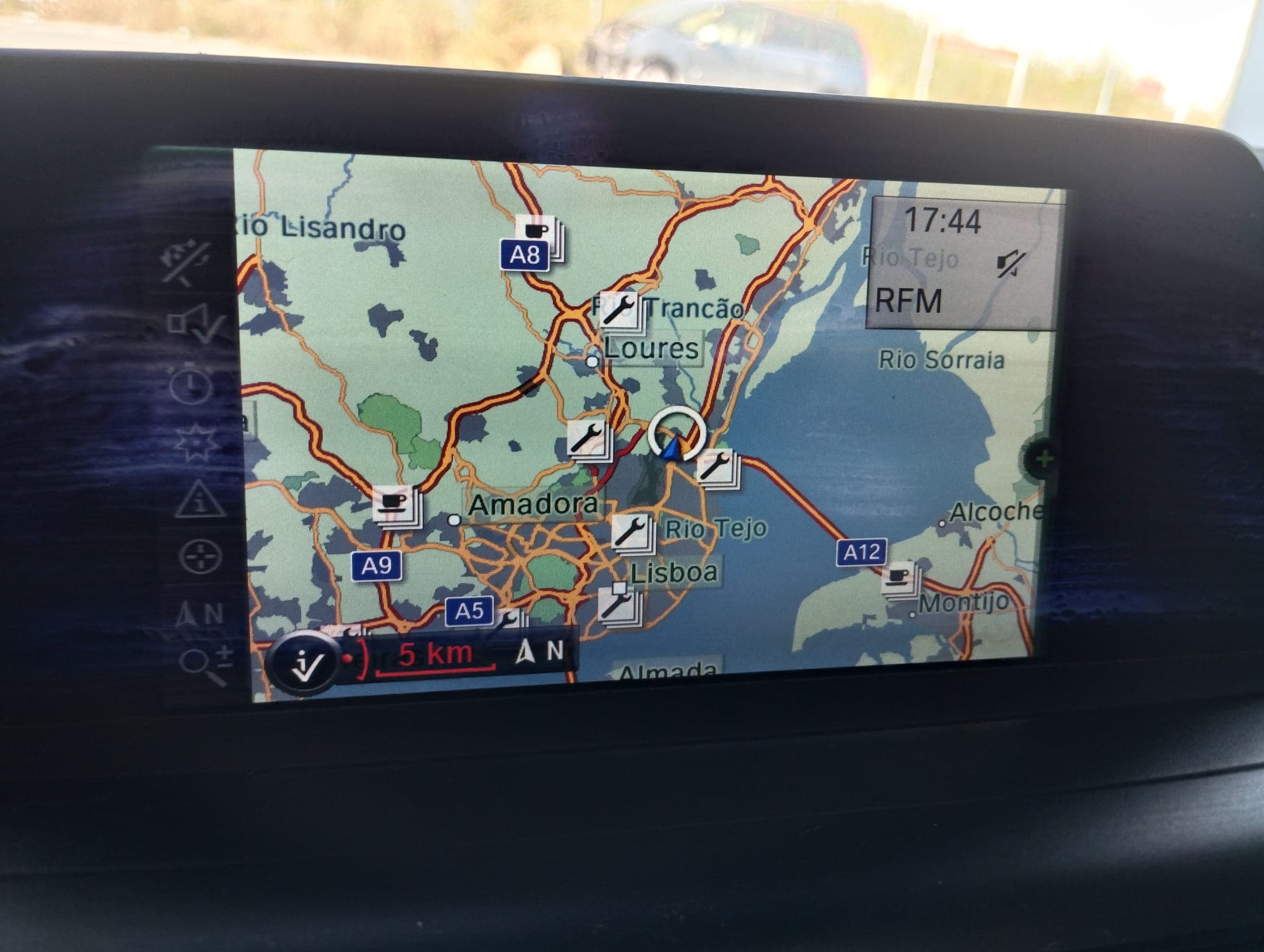 BMW 116 D · Ano 2012 — image 31