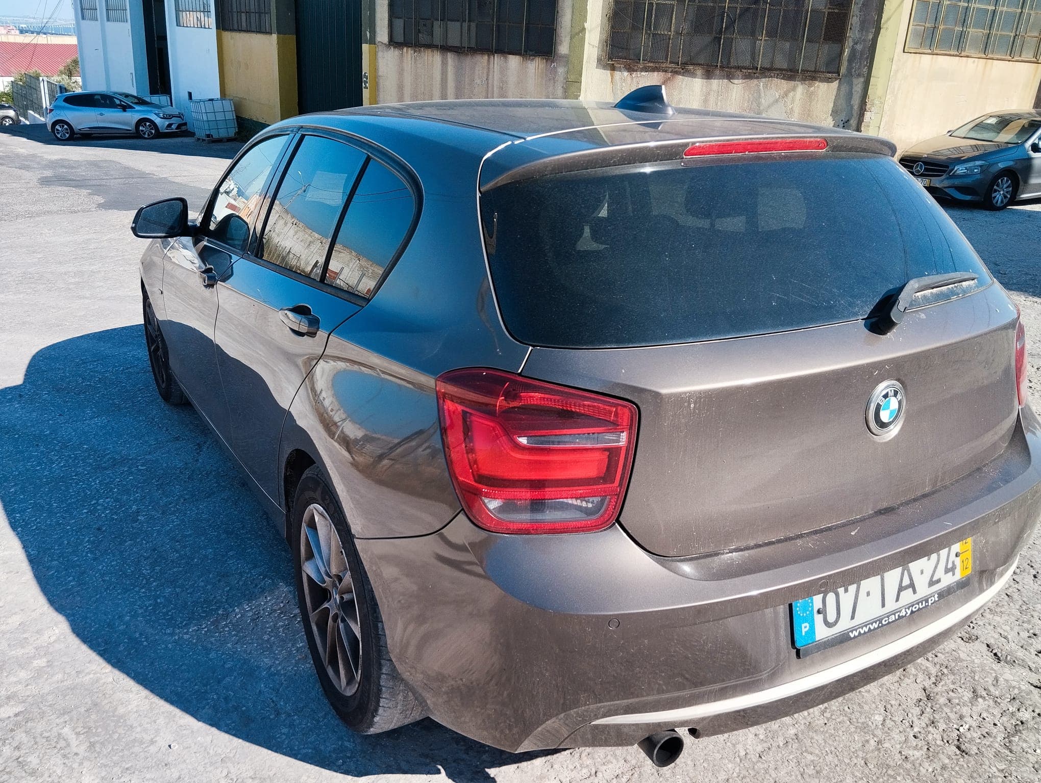 BMW 116 D · Ano 2012 — image 8