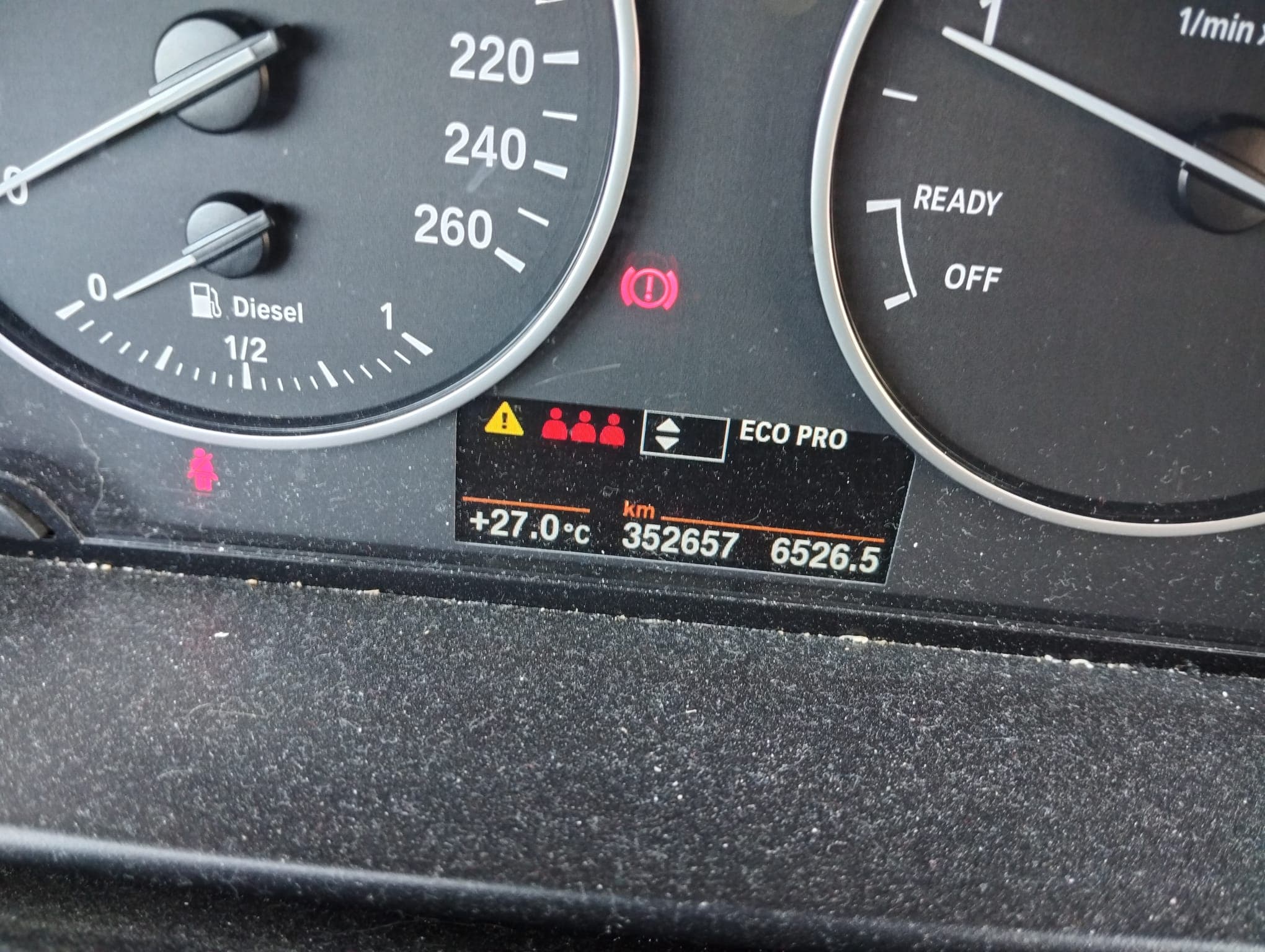 BMW 116 D · Ano 2012 — image 24