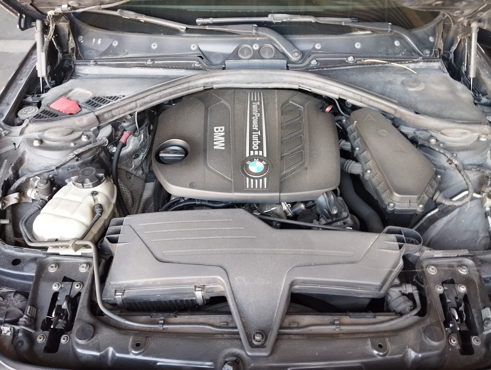 BMW 116 D · Ano 2012 — image 32