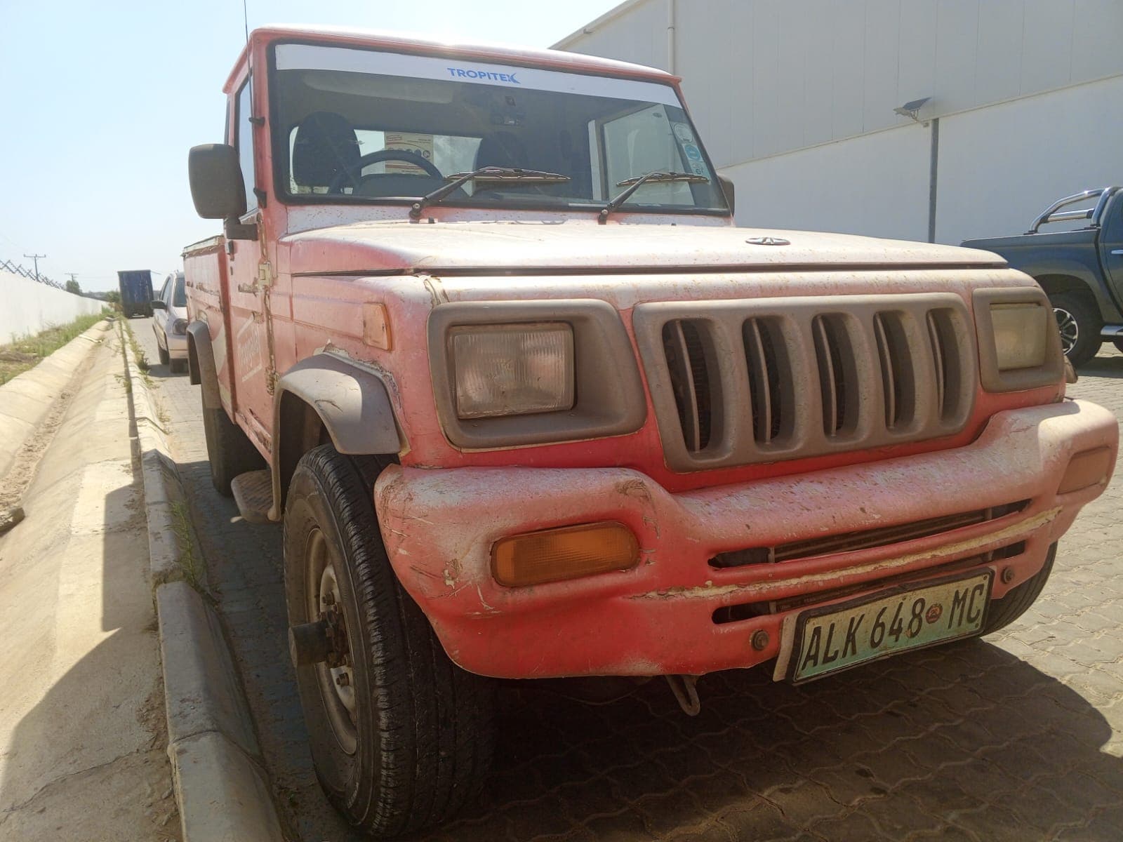 MAHINDRA BOLERO — imagem 5