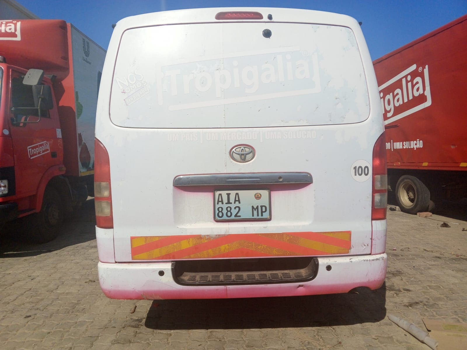 TOYOTA HIACE HIACE 2KD — image 3