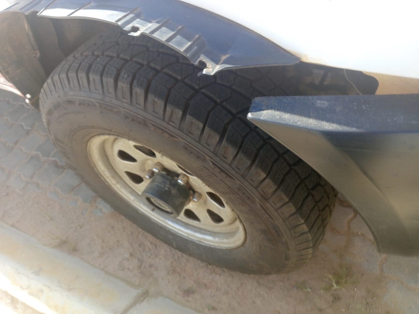 NISSAN HARDBODY — imagen 10