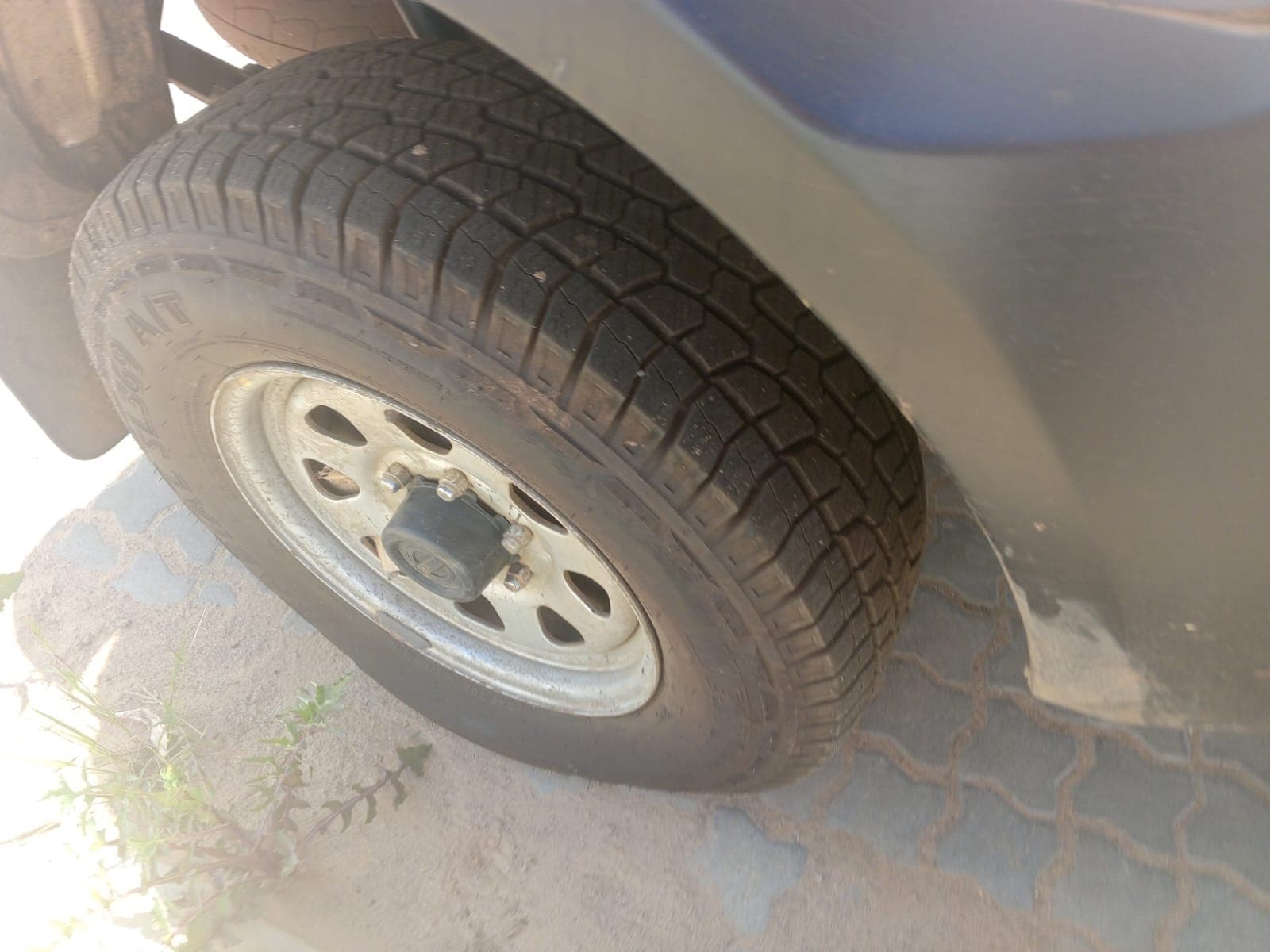 NISSAN HARDBODY — imagen 9