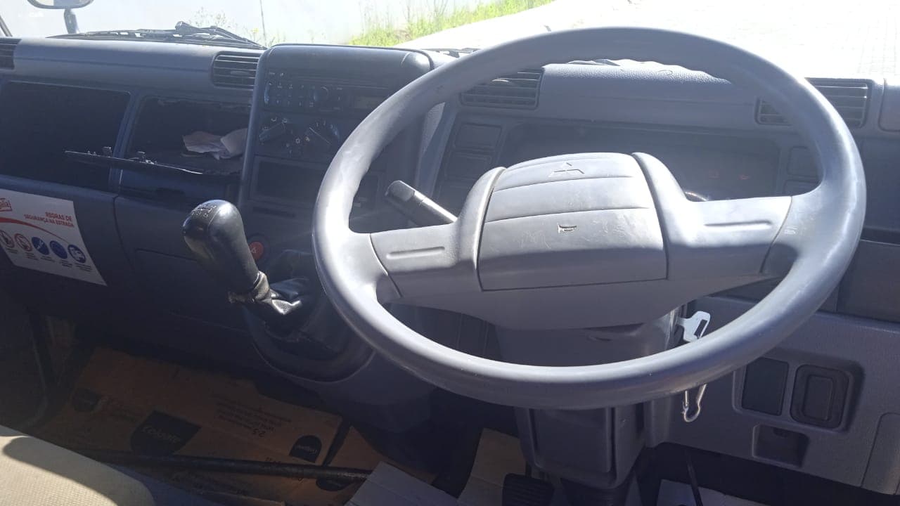 MITSUBISHI CANTER — imagem 11