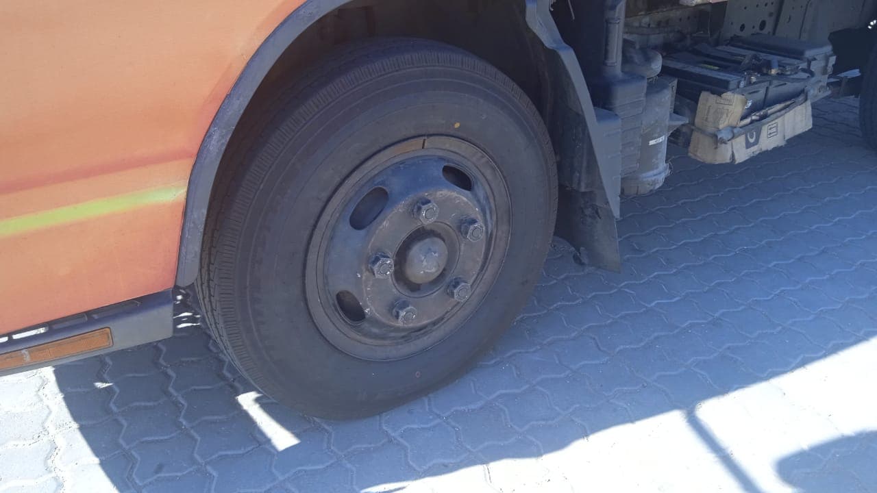 MITSUBISHI CANTER — imagem 13