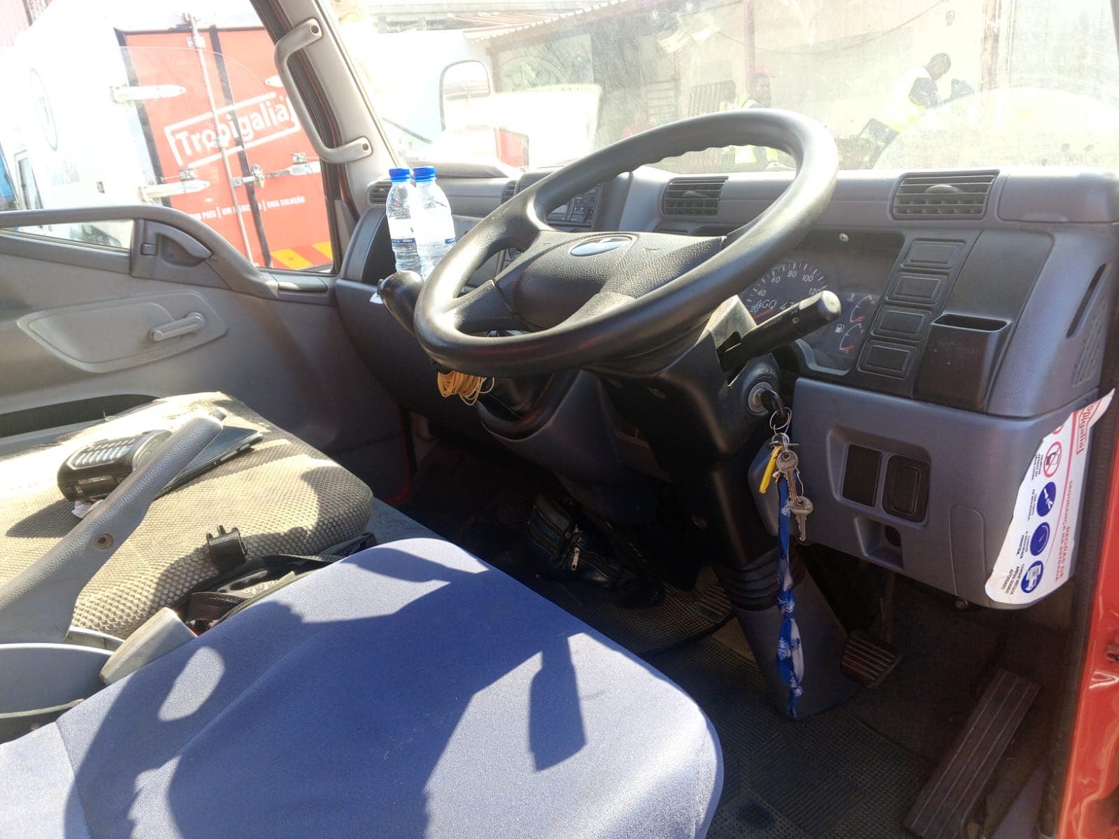 MITSUBISHI CANTER — imagem 10