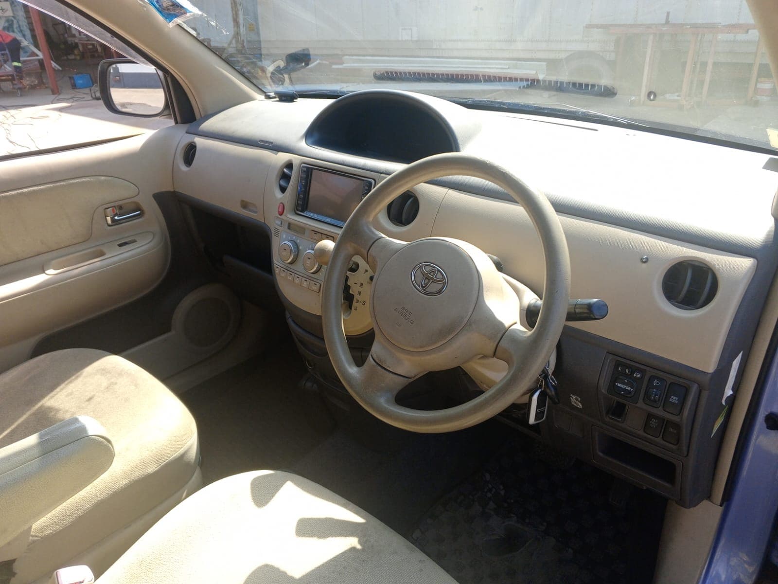 TOYOTA SIENTA — imagen 6