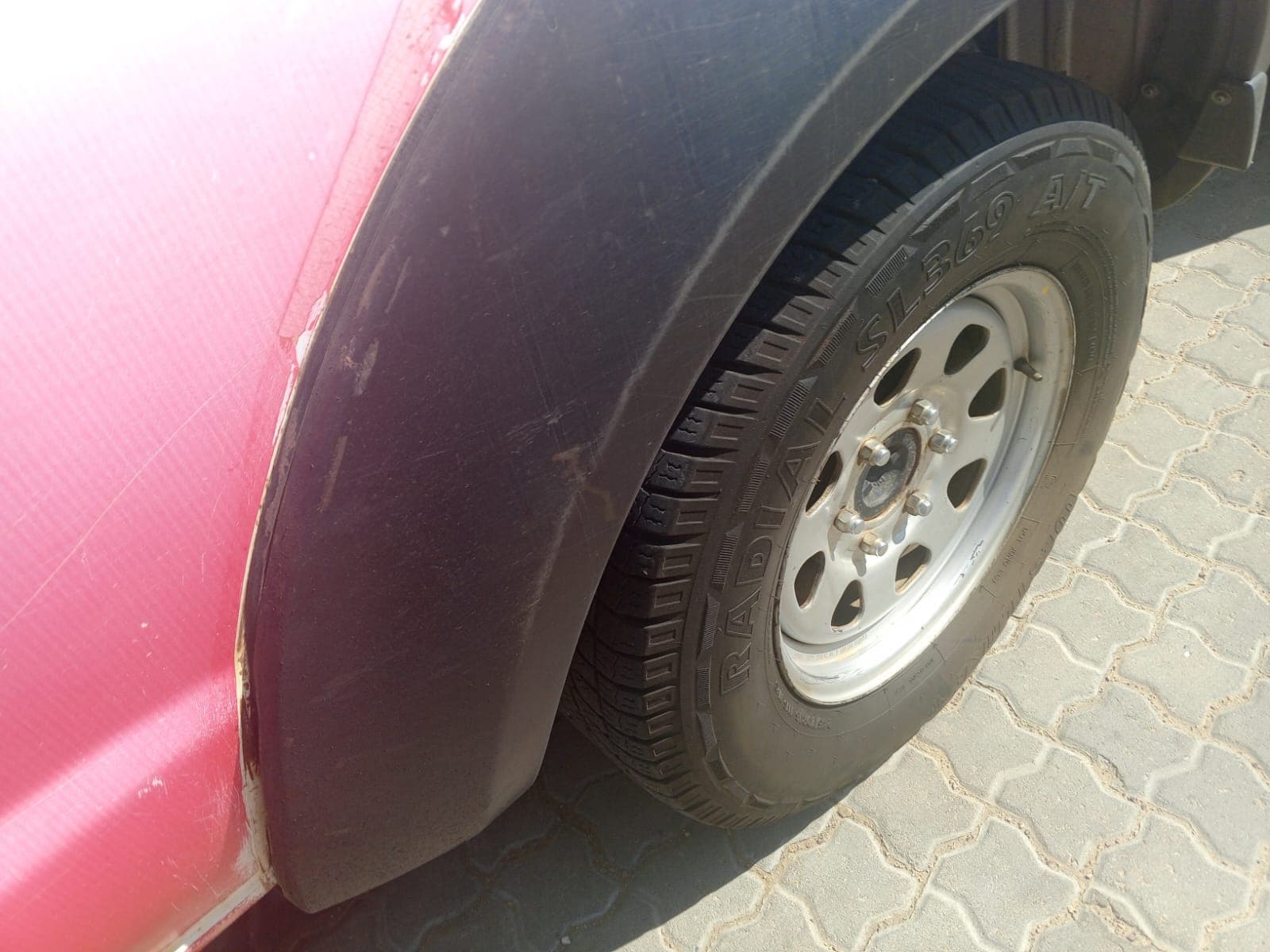 NISSAN HARDBODY — imagen 8