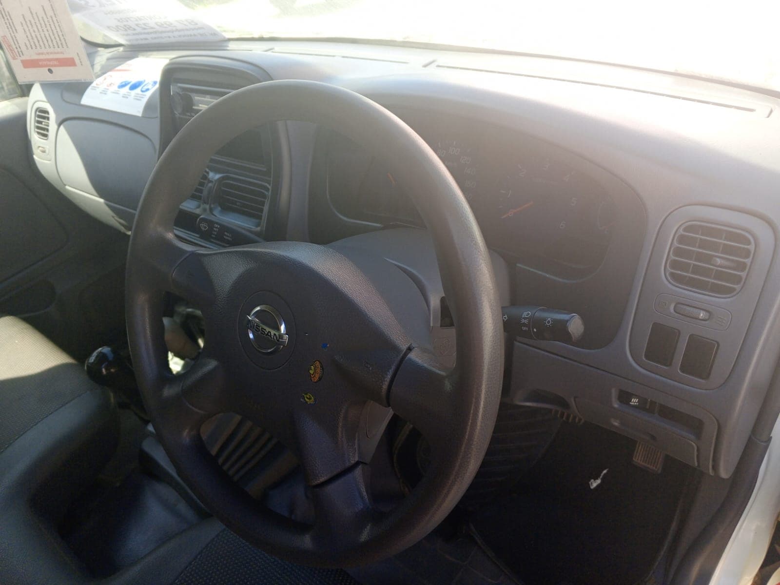 NISSAN HARDBODY — imagem 4