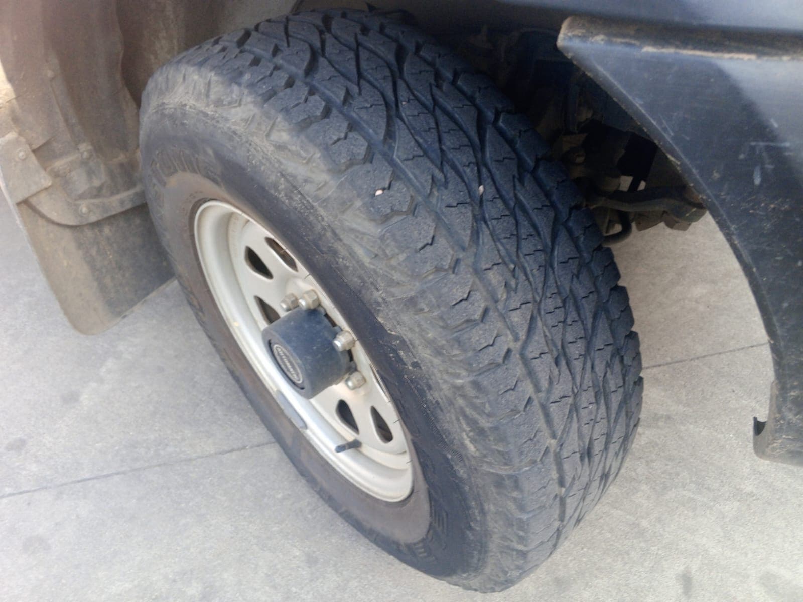 NISSAN HARDBODY — imagen 12