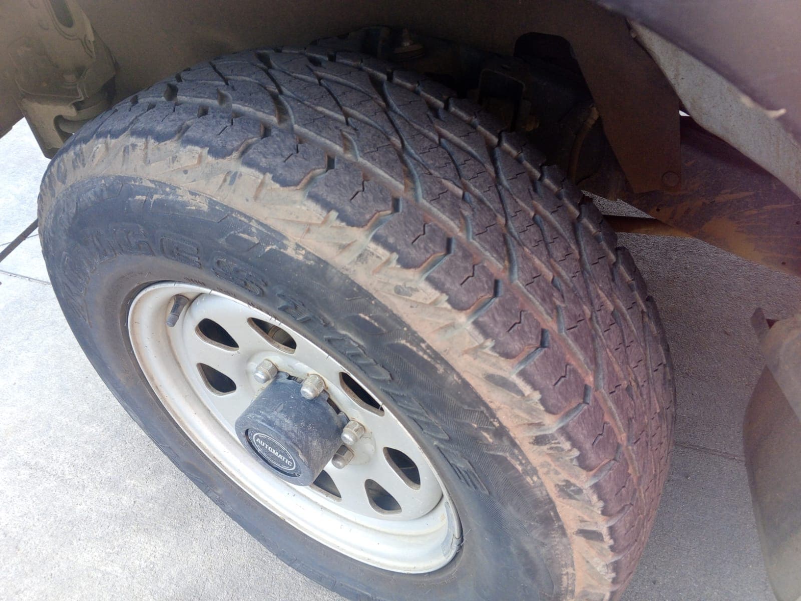 NISSAN HARDBODY — imagen 9