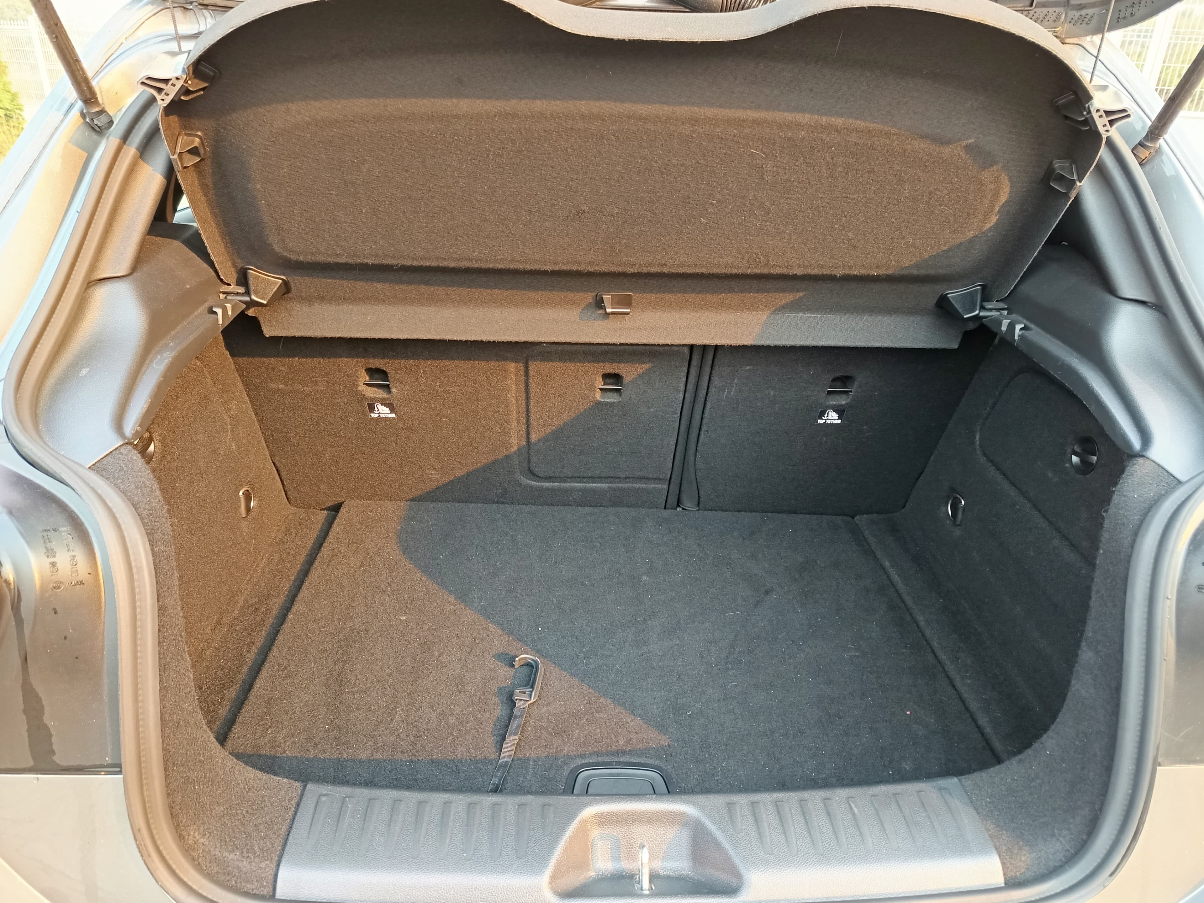 Mercedes-Benz A180 · Ano 2014 — imagem 19