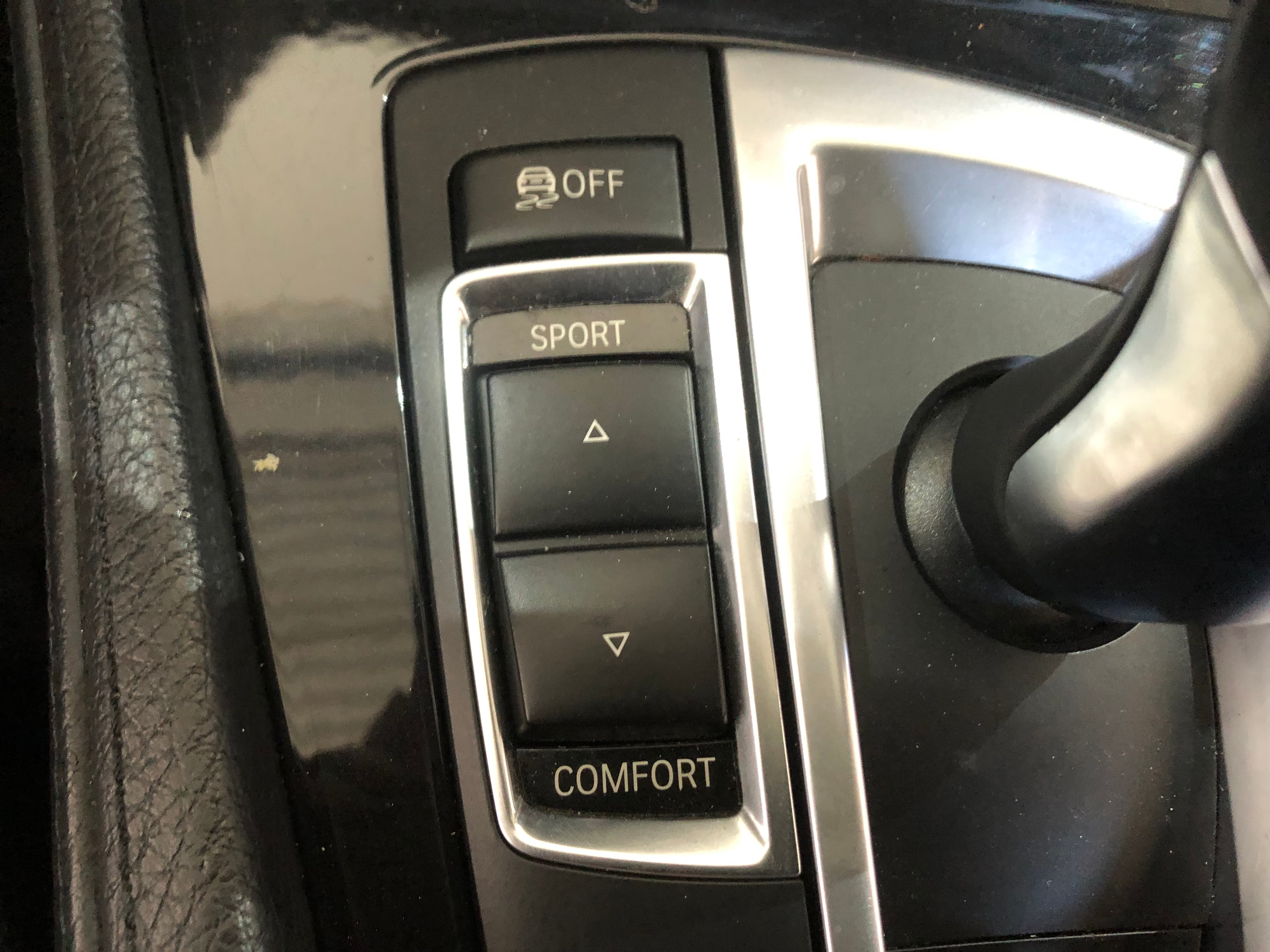 BMW 520D · Ano 2016 — imagem 30
