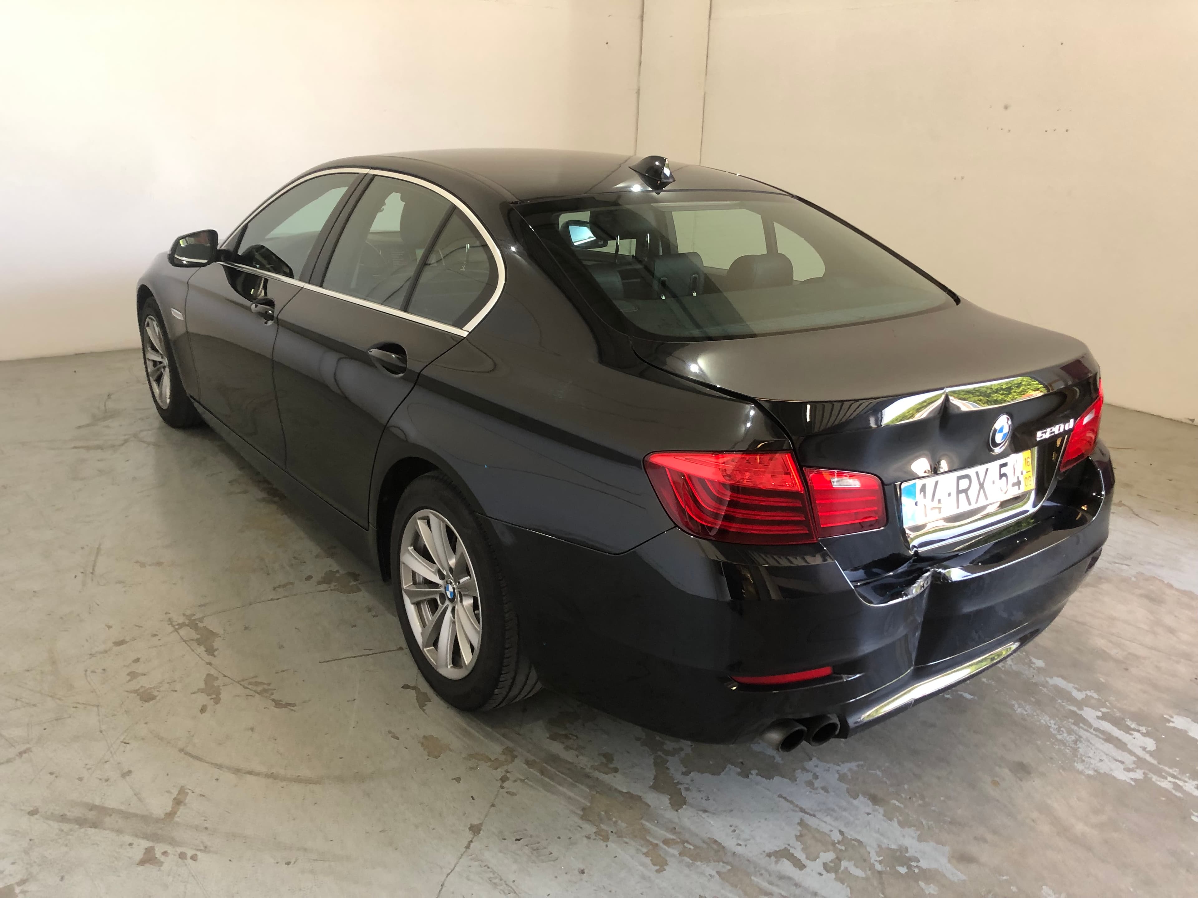 BMW 520D · Ano 2016 — imagem 5