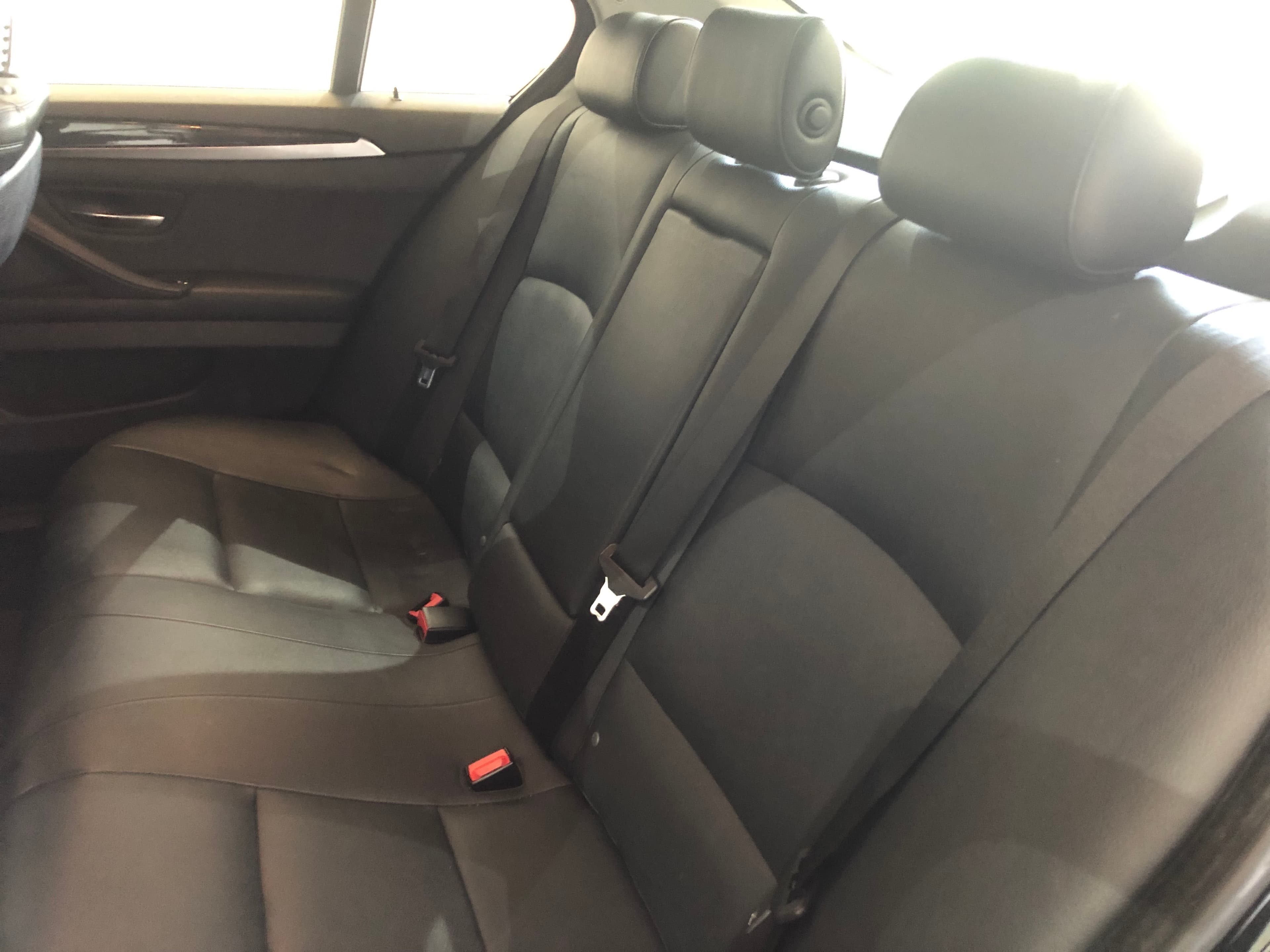 BMW 520D · Ano 2016 — imagem 18