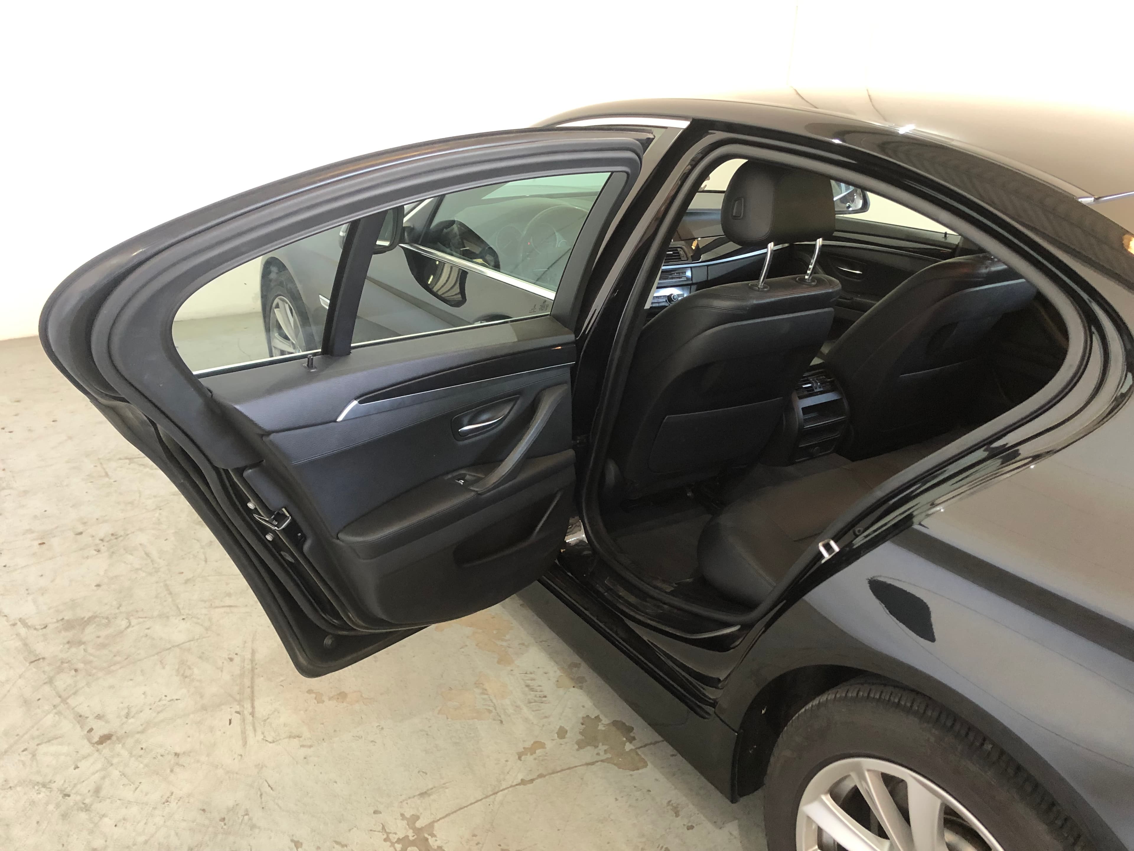 BMW 520D · Ano 2016 — imagem 10