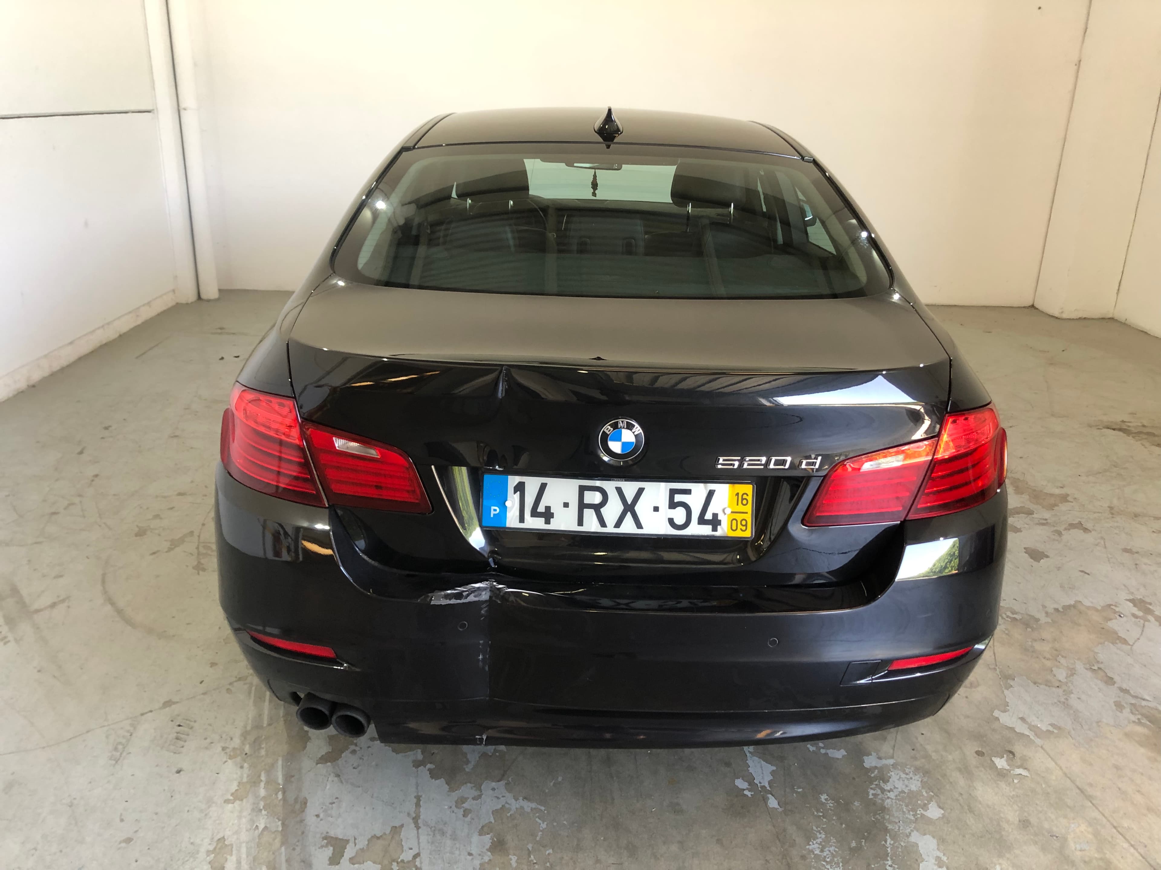 BMW 520D · Ano 2016 — imagem 4