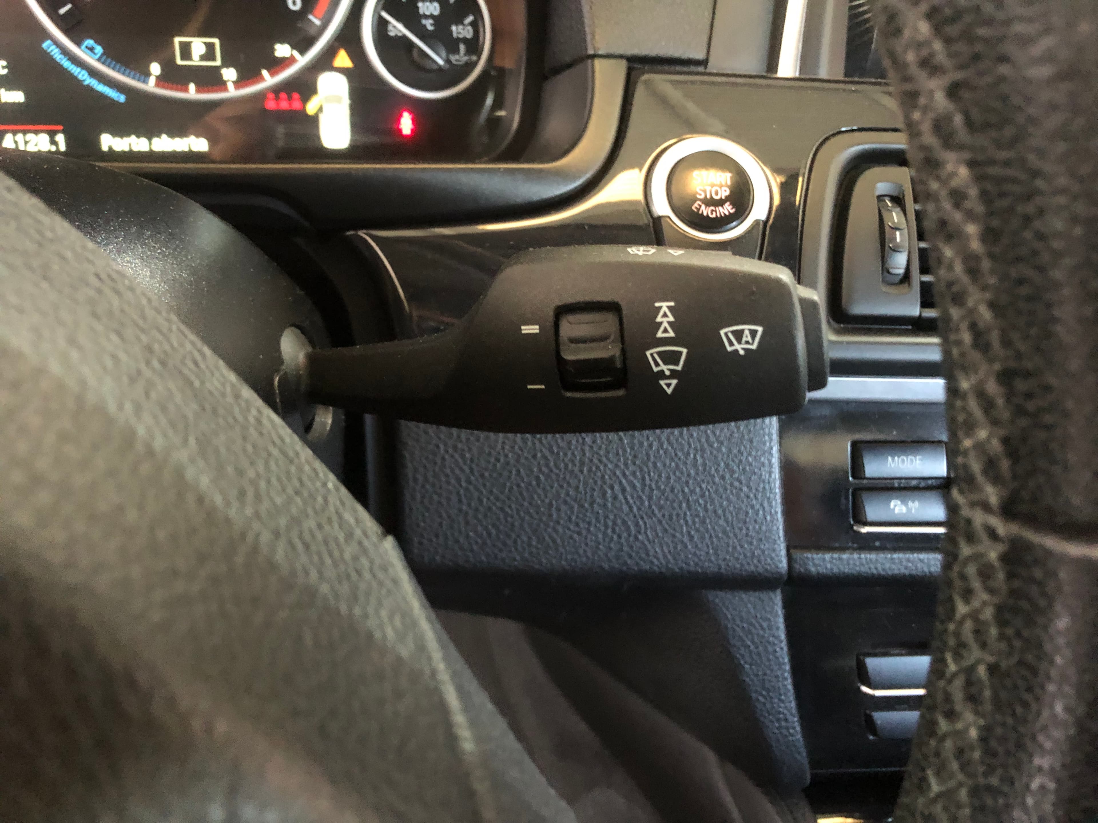 BMW 520D · Ano 2016 — imagem 31