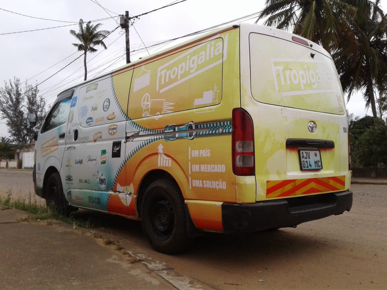 TOYOTA HIACE — imagem 6