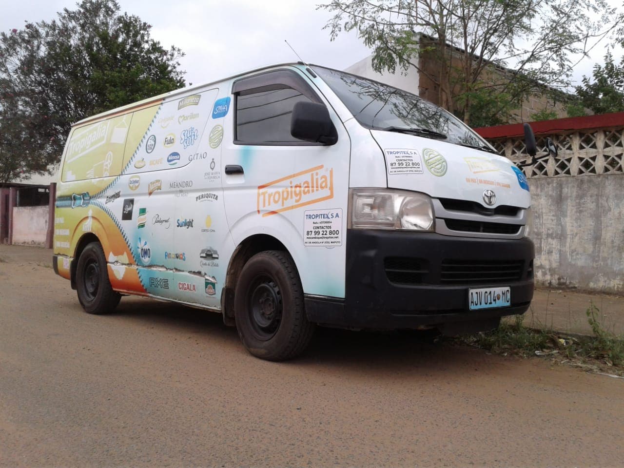 TOYOTA HIACE — imagem 2