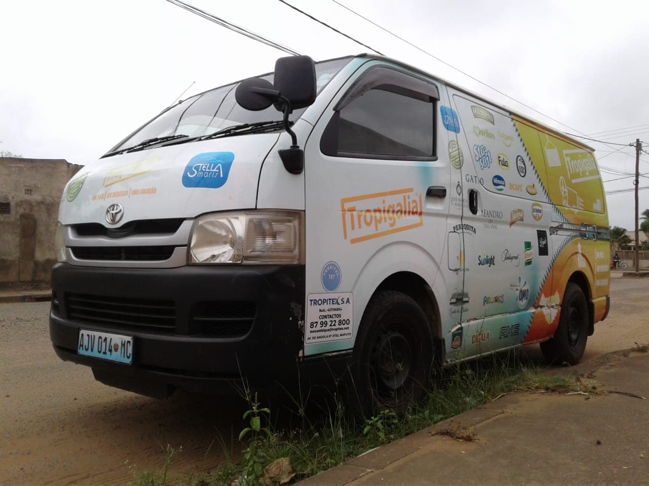 TOYOTA HIACE — imagem 1