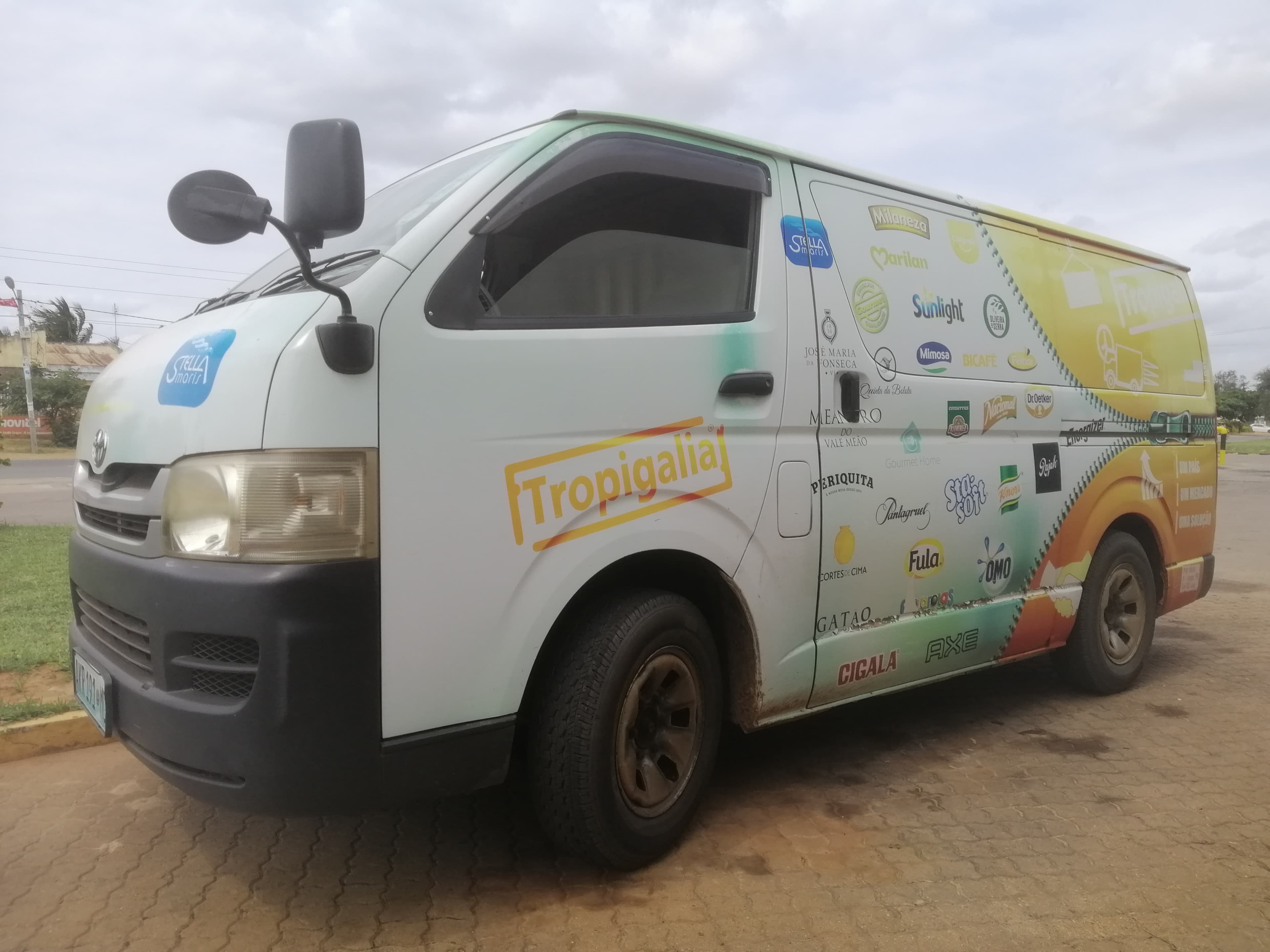 TOYOTA REGIUS 2.60M — imagen 5