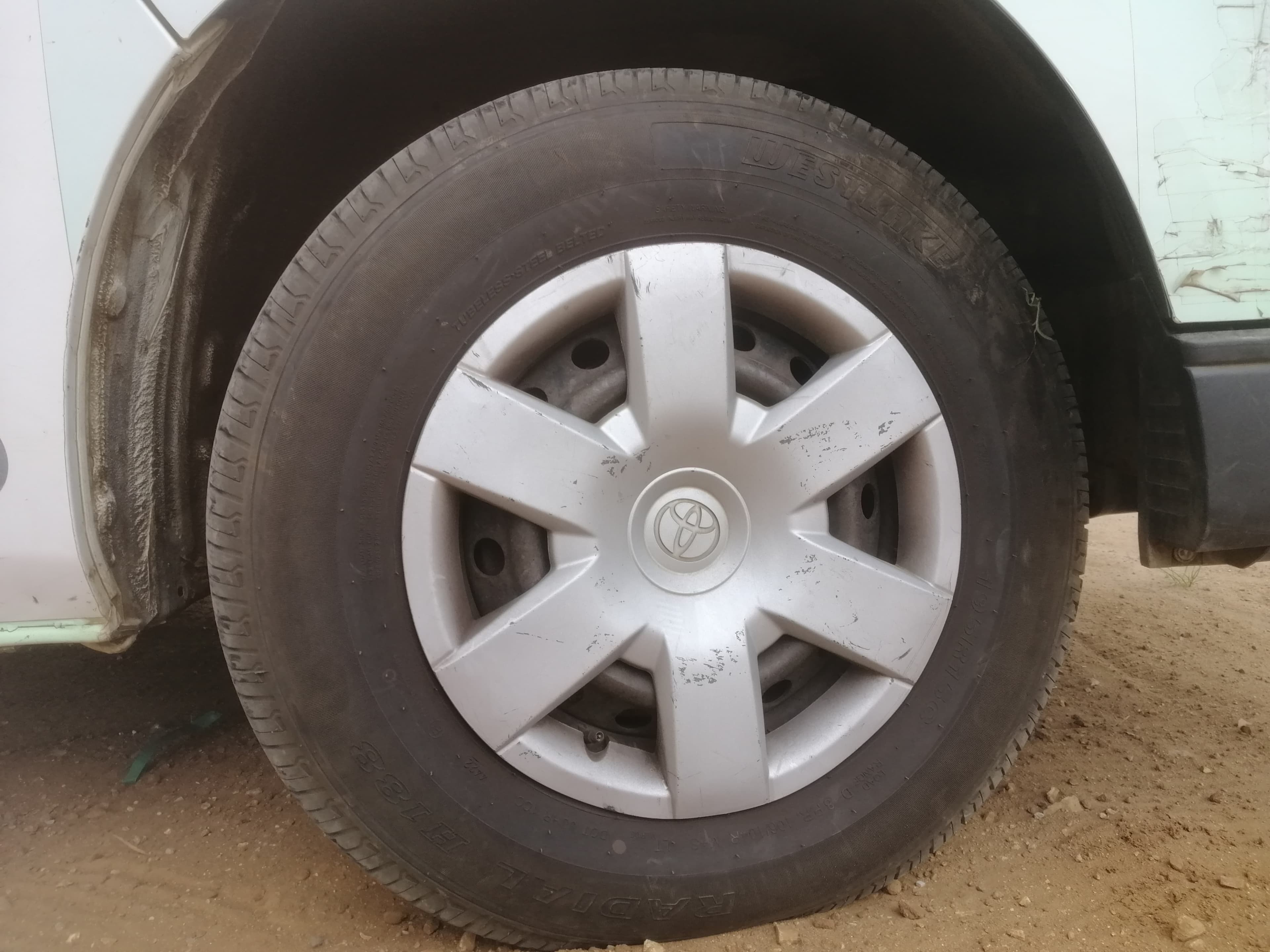 TOYOTA REGIUS 2.60M — imagem 4