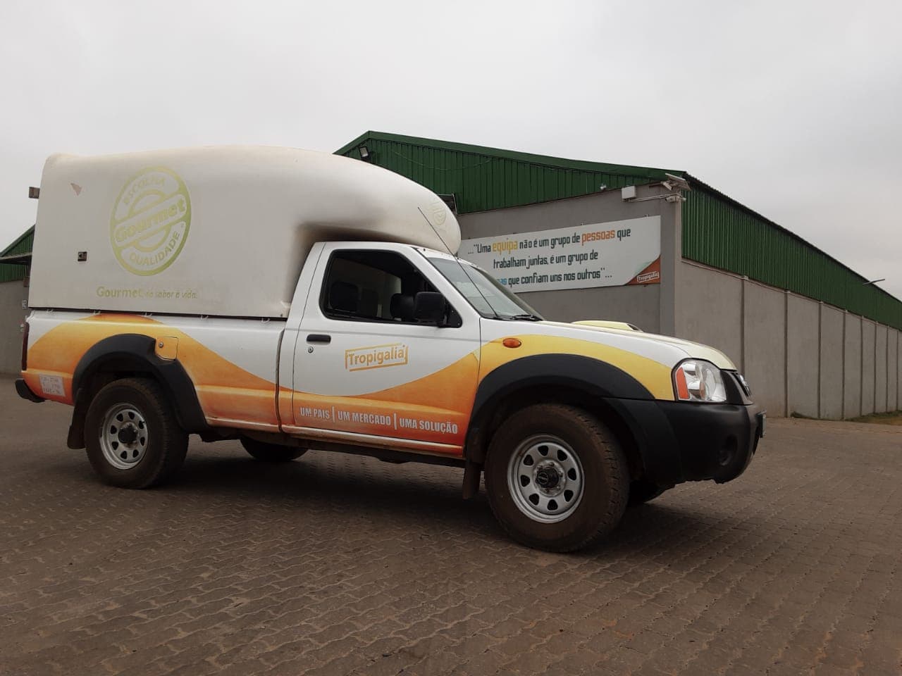 NISSAN HARDBODY — imagem 6
