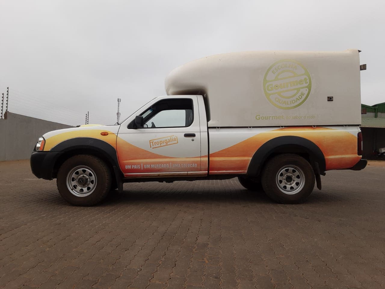 NISSAN HARDBODY — imagem 8