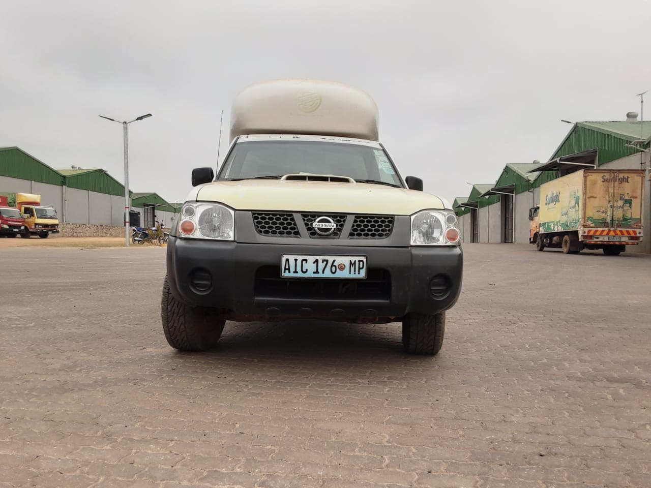 NISSAN HARDBODY — imagem 7