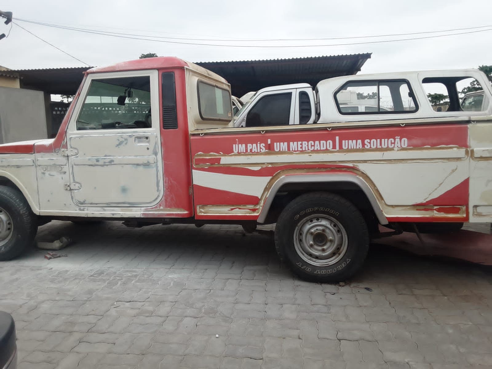 MAHINDRA BOLERO — imagem 8