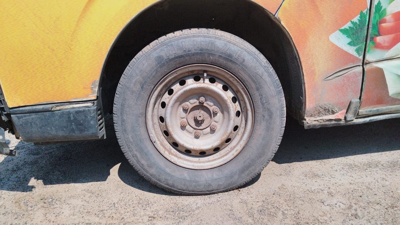 TOYOTA HIACE HIACE 5L  — imagen 4