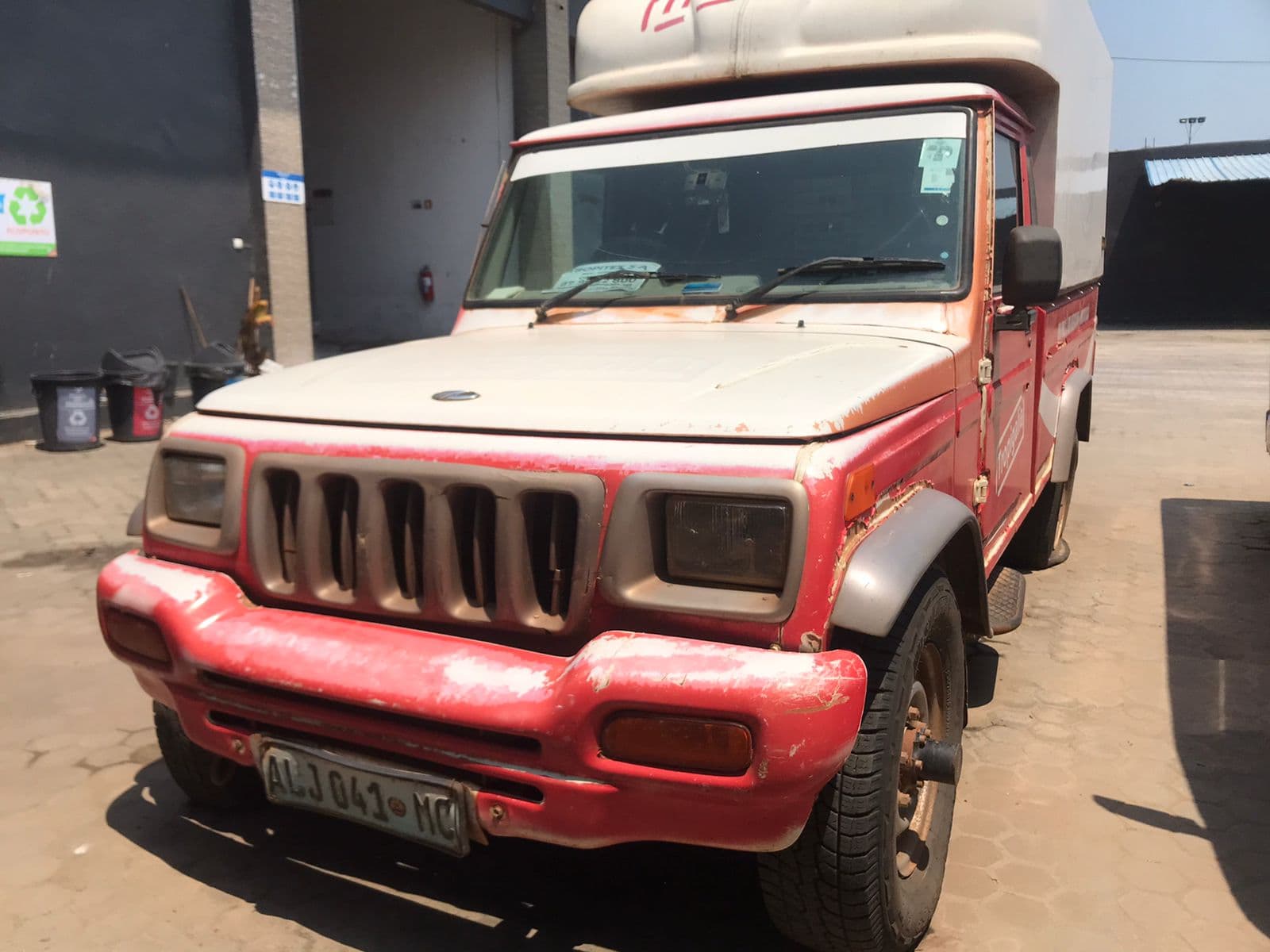 MAHINDRA BOLERO — image 1