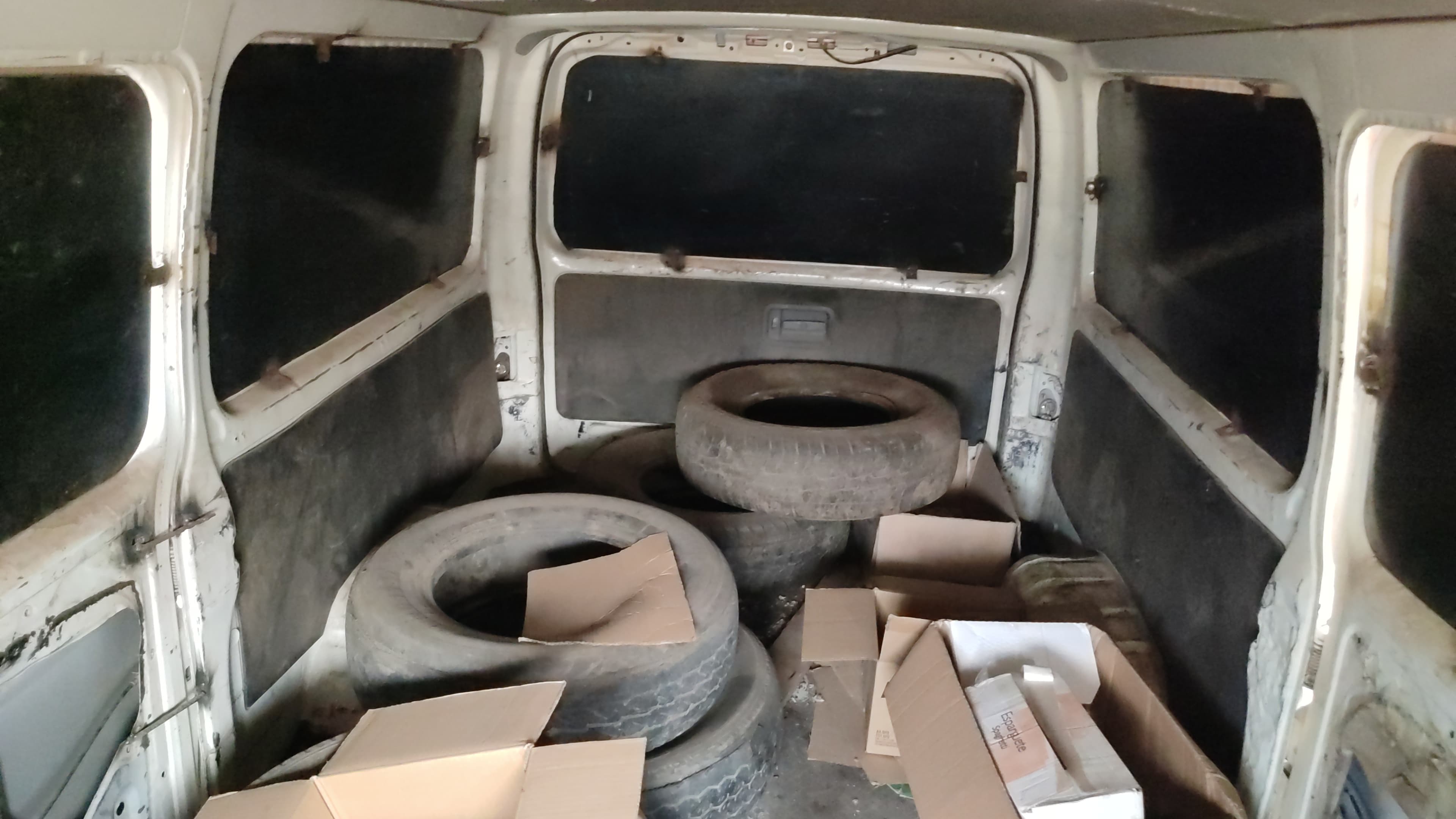 TOYOTA HIACE 1KD — imagen 10