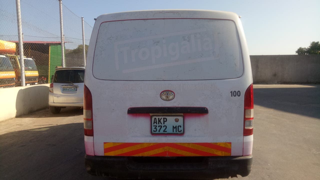 TOYOTA HIACE — imagem 5