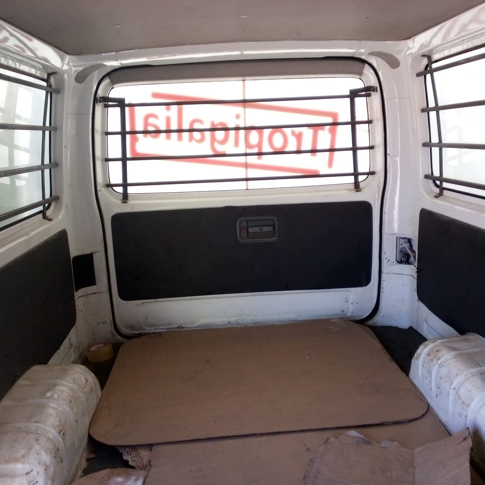 TOYOTA HIACE — imagem 11