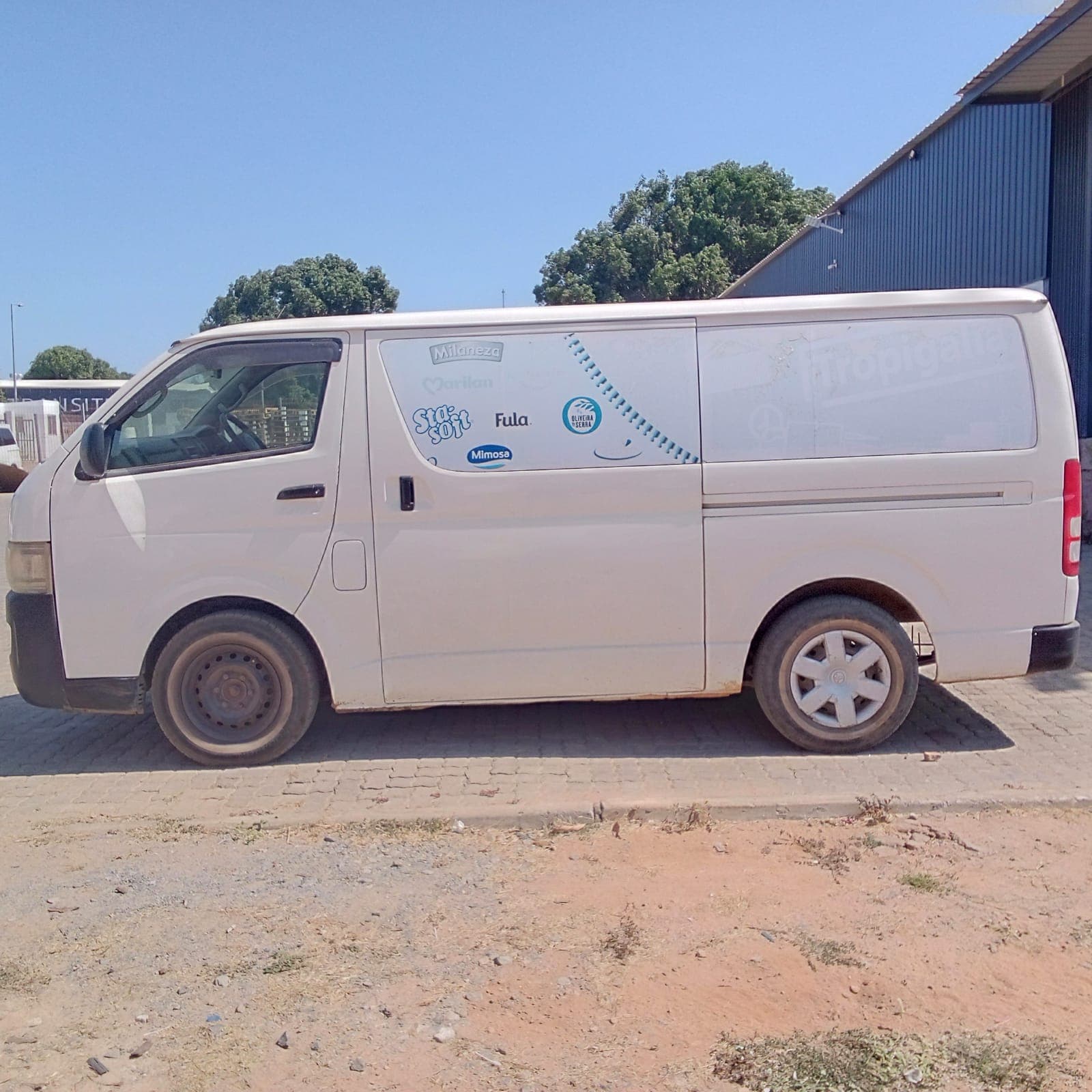 TOYOTA HIACE — imagem 4