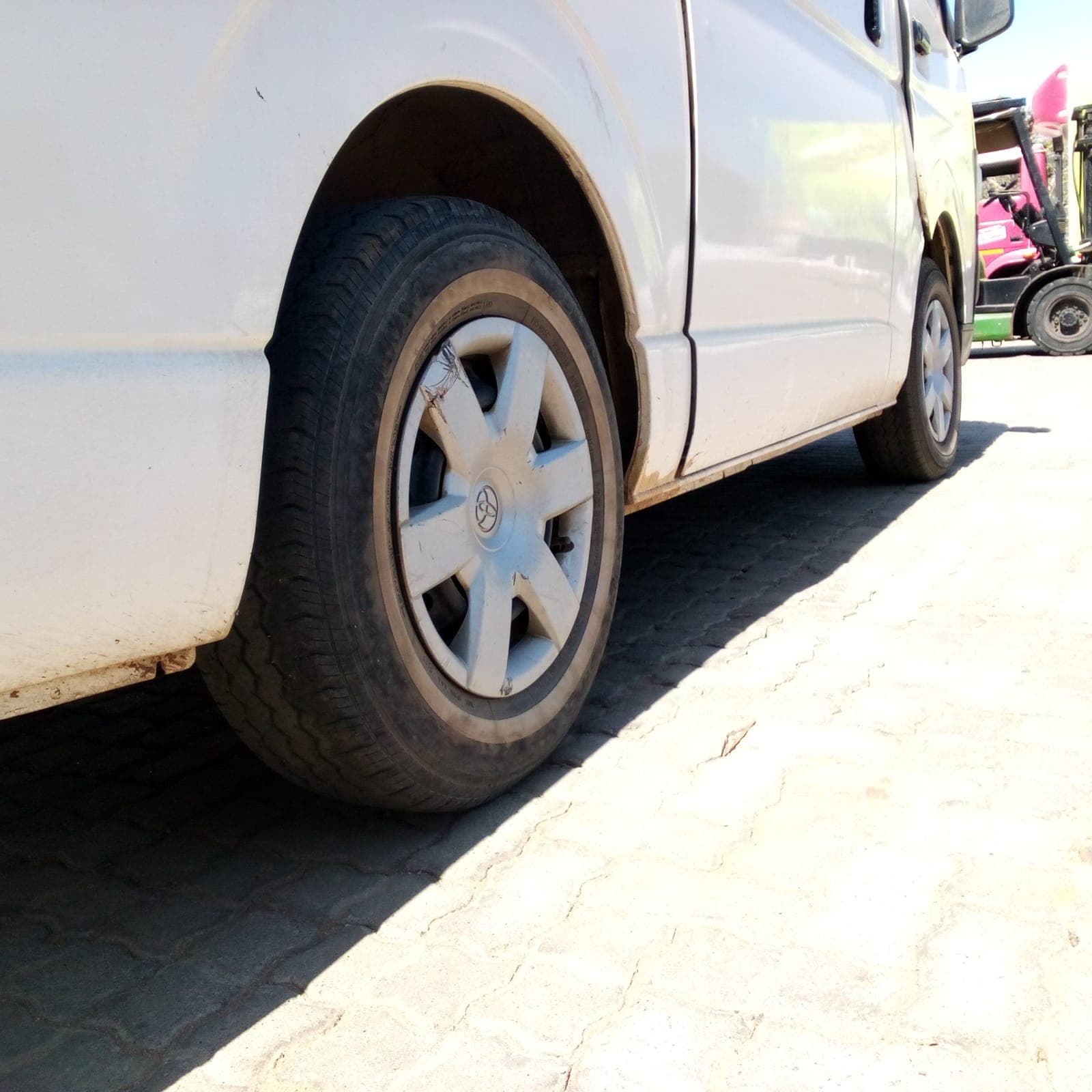 TOYOTA HIACE — imagem 10