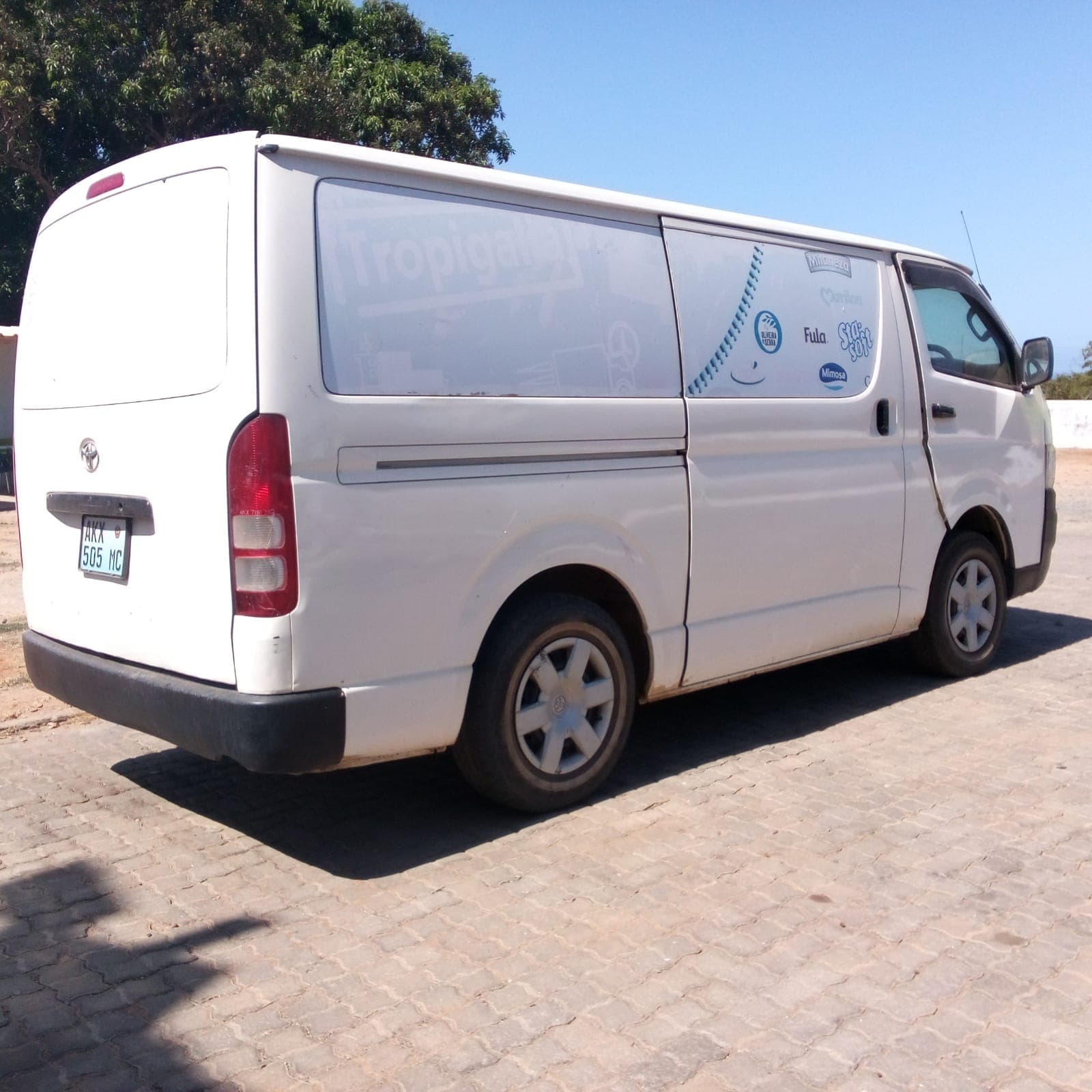 TOYOTA HIACE — imagem 5