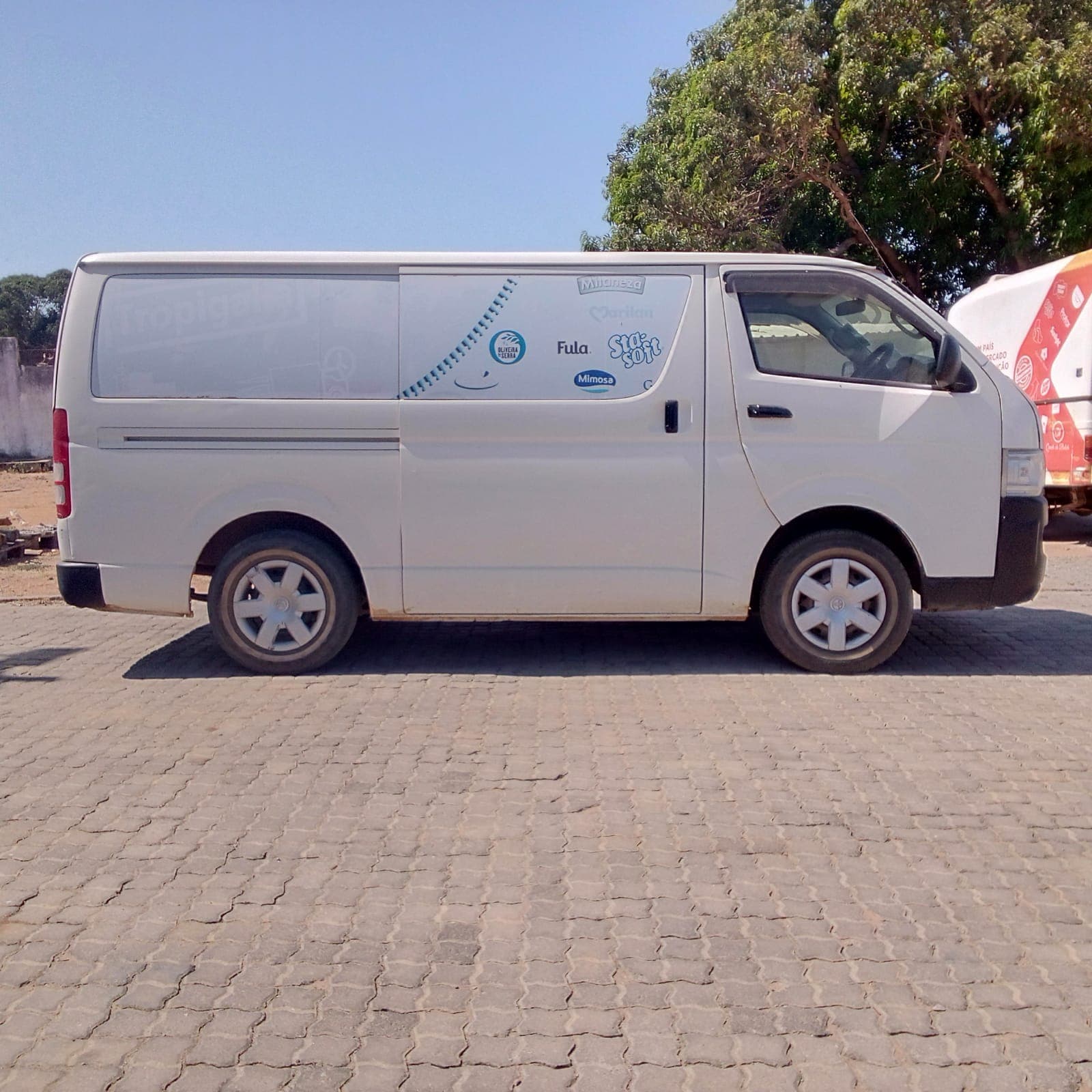 TOYOTA HIACE — imagem 8